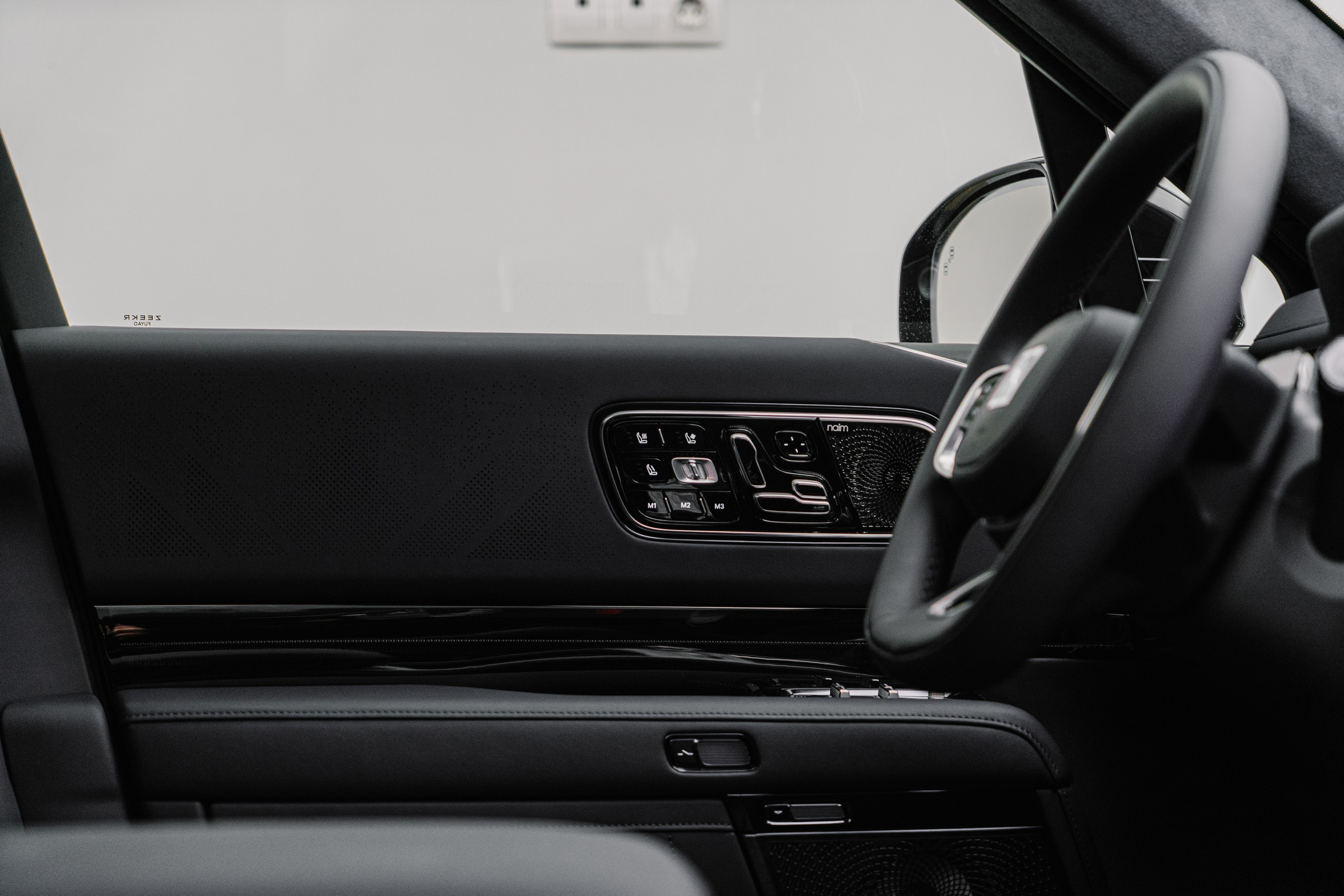 ZEEKR 9X. Фотограф Рома М