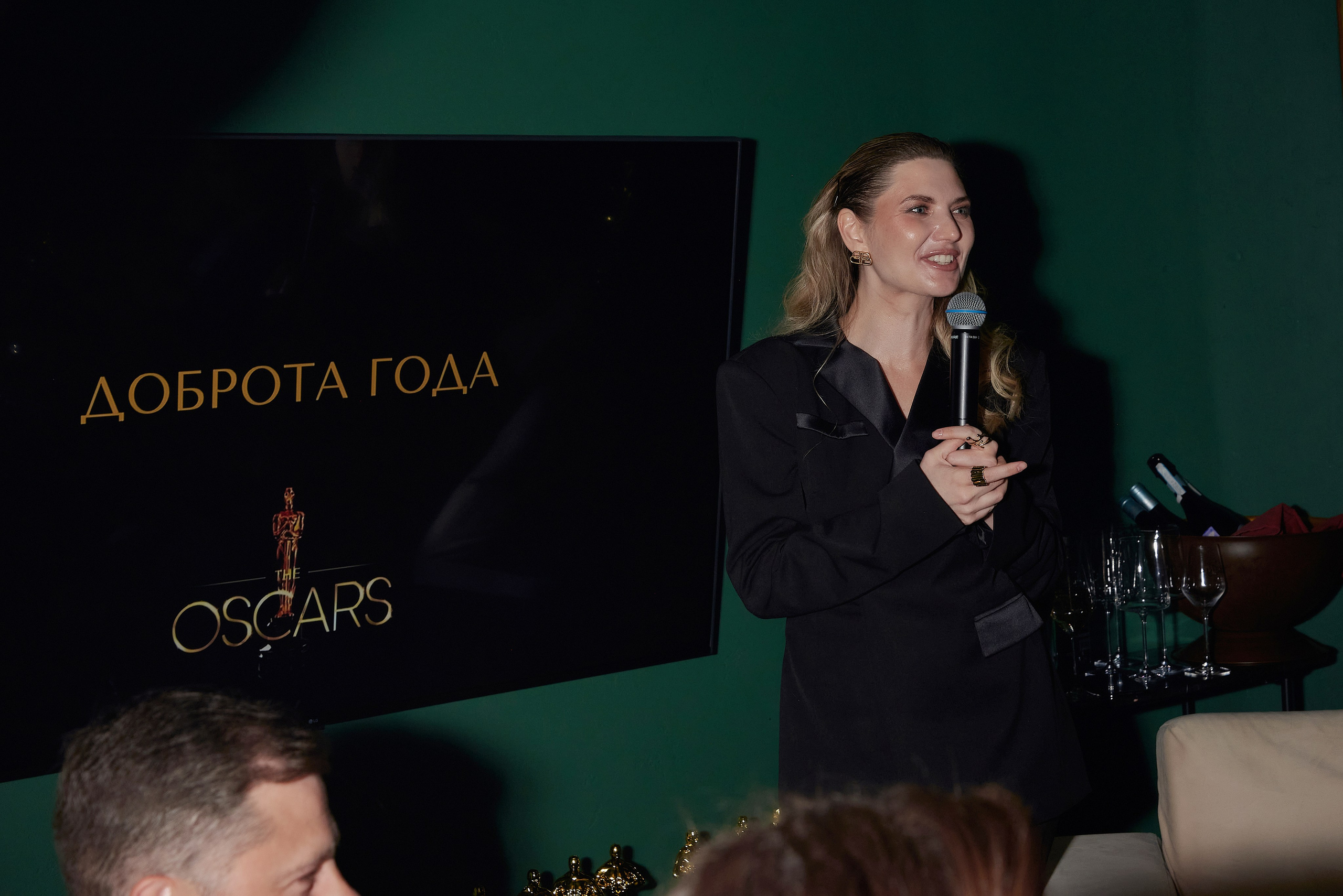 День рождения Светланы Пинигиной в караоке Divas. Наталия Дианова — фотограф для брендов и экспертов в Москве