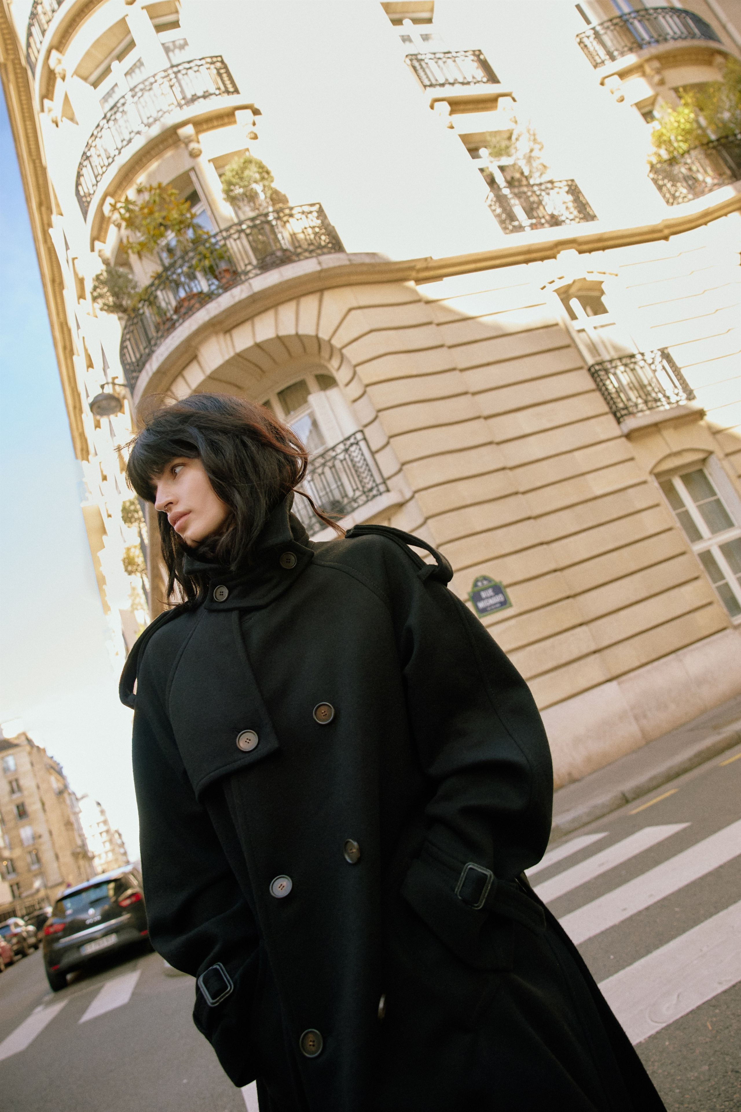 Titre trois Paris. Fashion and advertising photographer