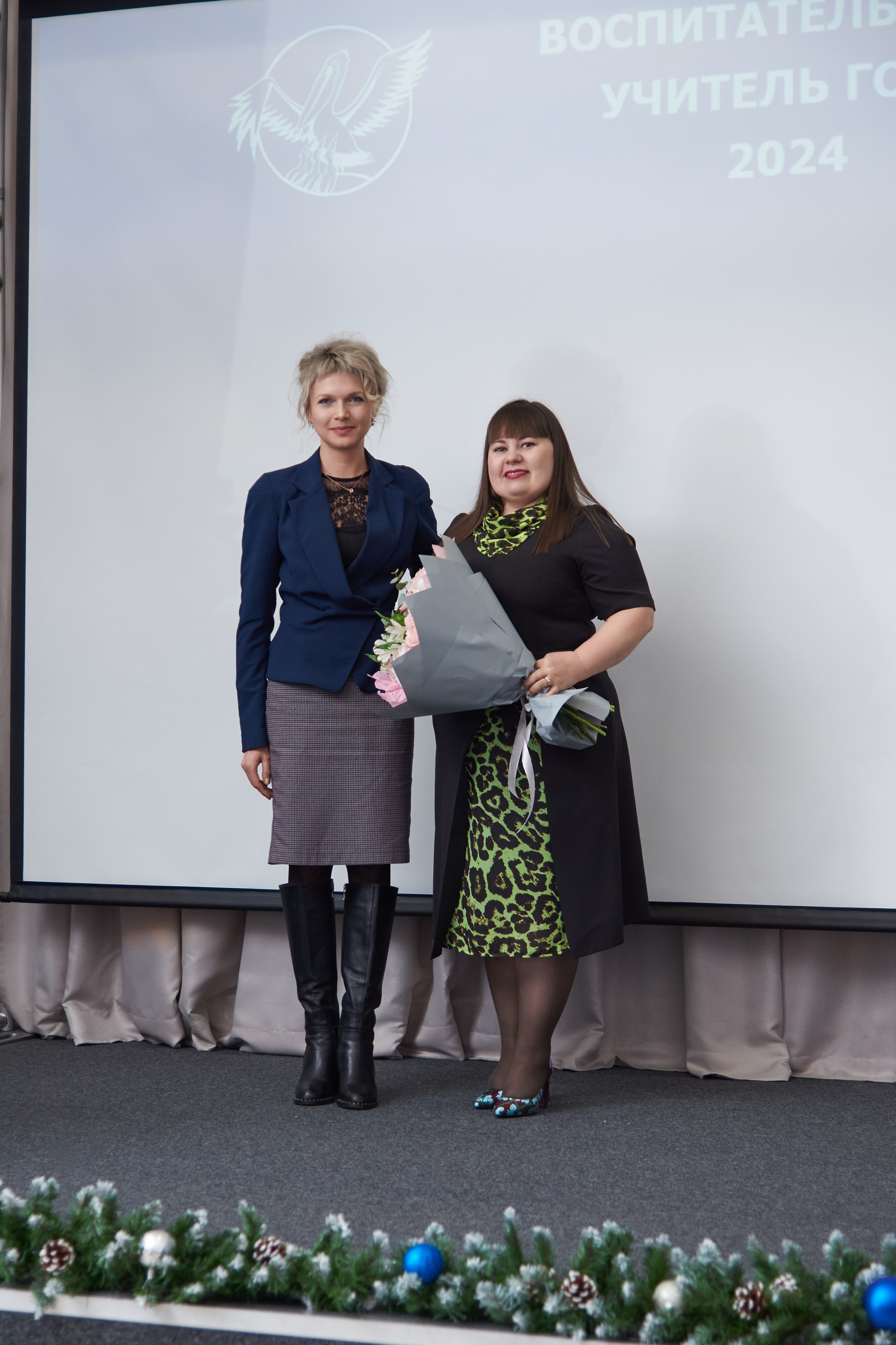 Награждение участников «Учитель года» и «Воспитатель года» 2024. [fXph] Фотограф Масликов Илья. Съёмка мероприятий в Ленинске-Кузнецком