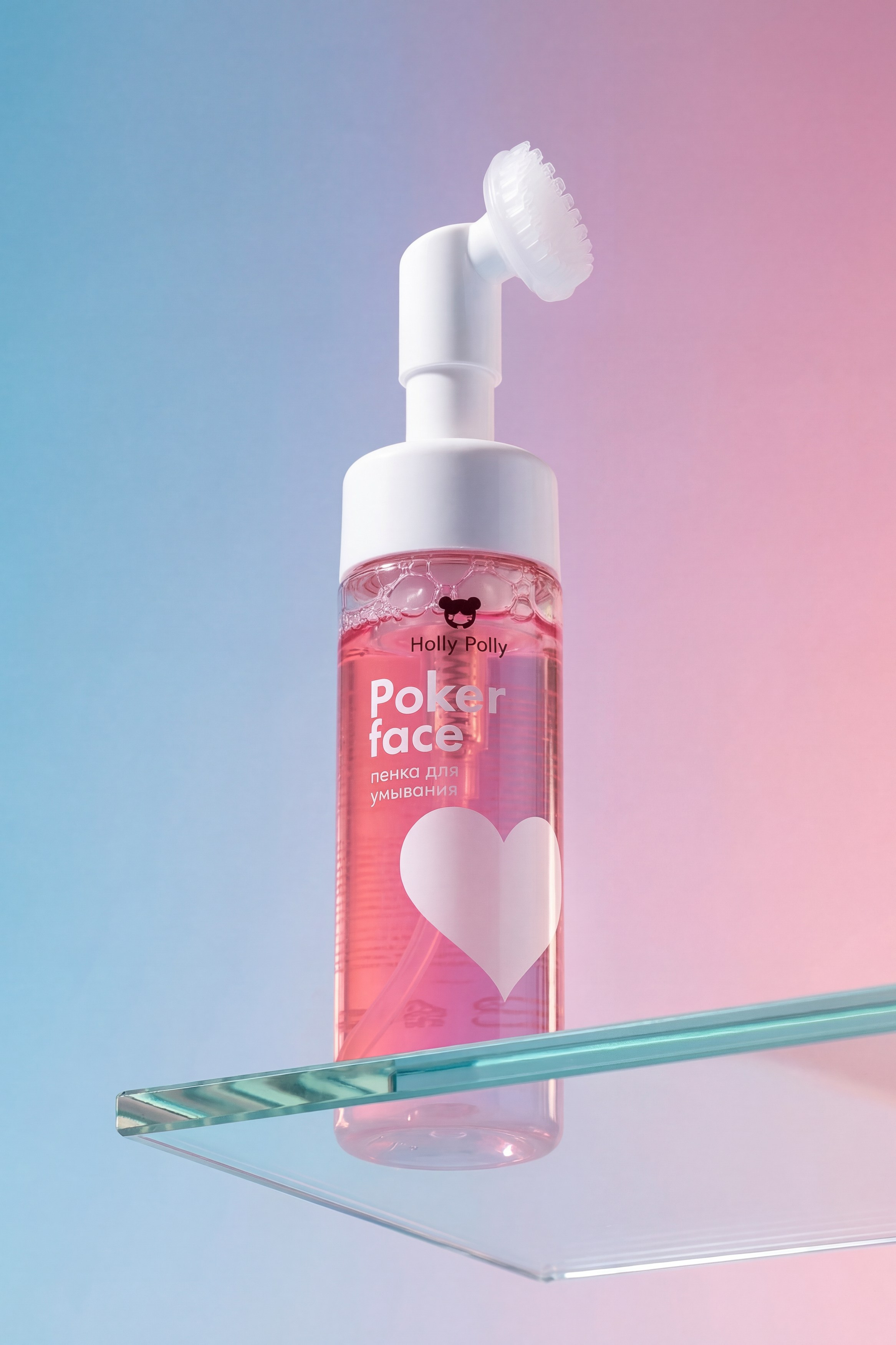 Пенка для умывания. Предметный фотограф в Москве — профессиональная съемка и стильные фото товаров для брендов, сайтов и маркетплейсов