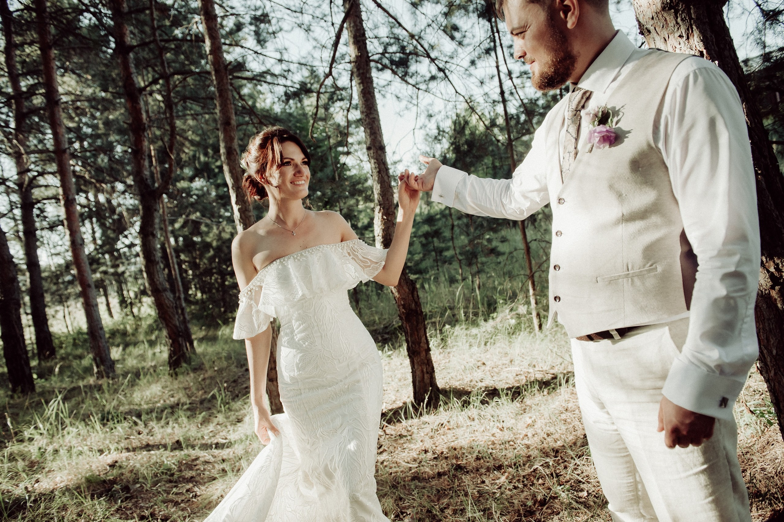 Примеры свадебных платьев. Модельер Евгений Бременев