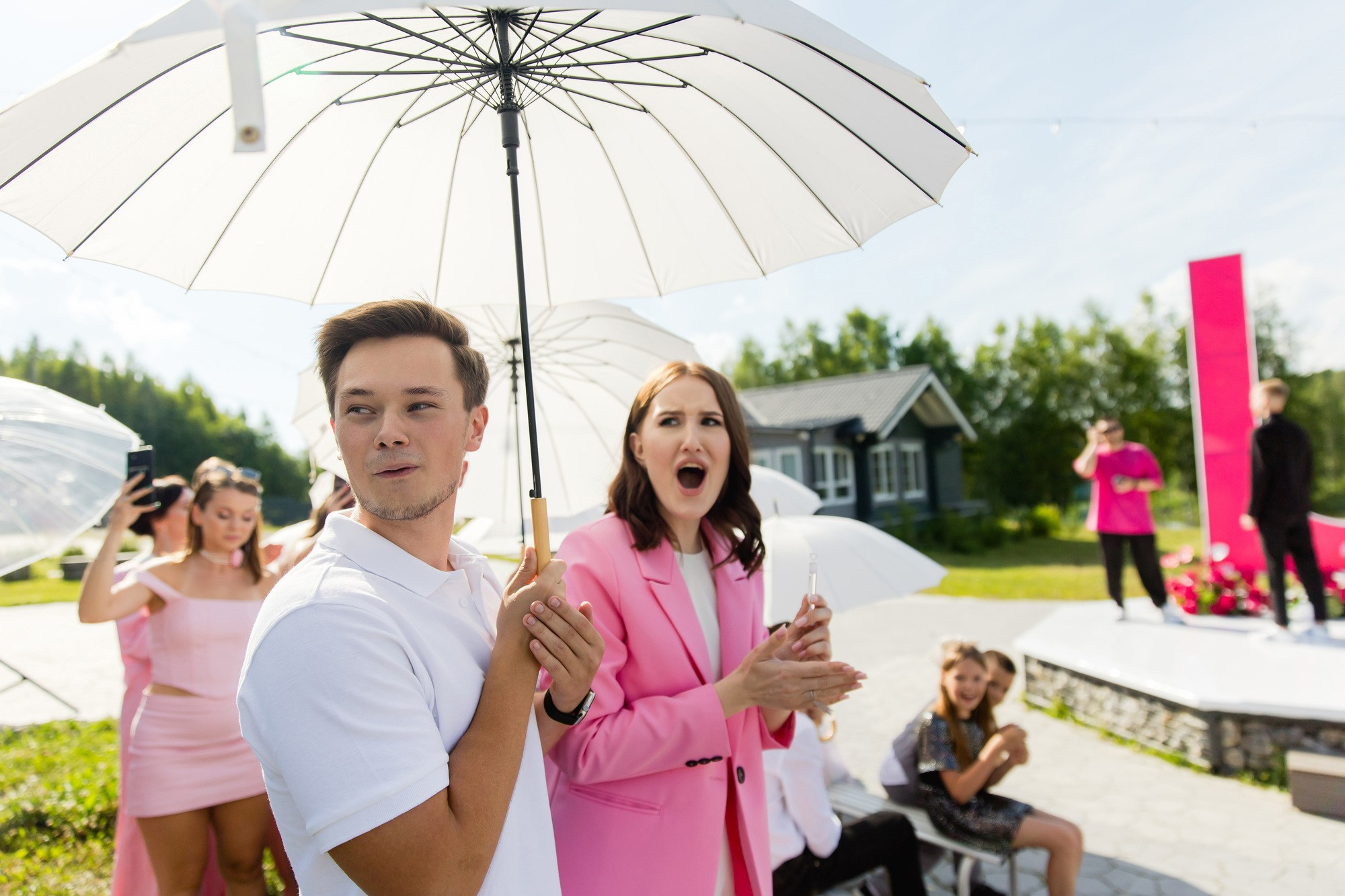 Малиновый фейерверк эмоций. Свадебный фотограф в Томске | Александр Овчаренко