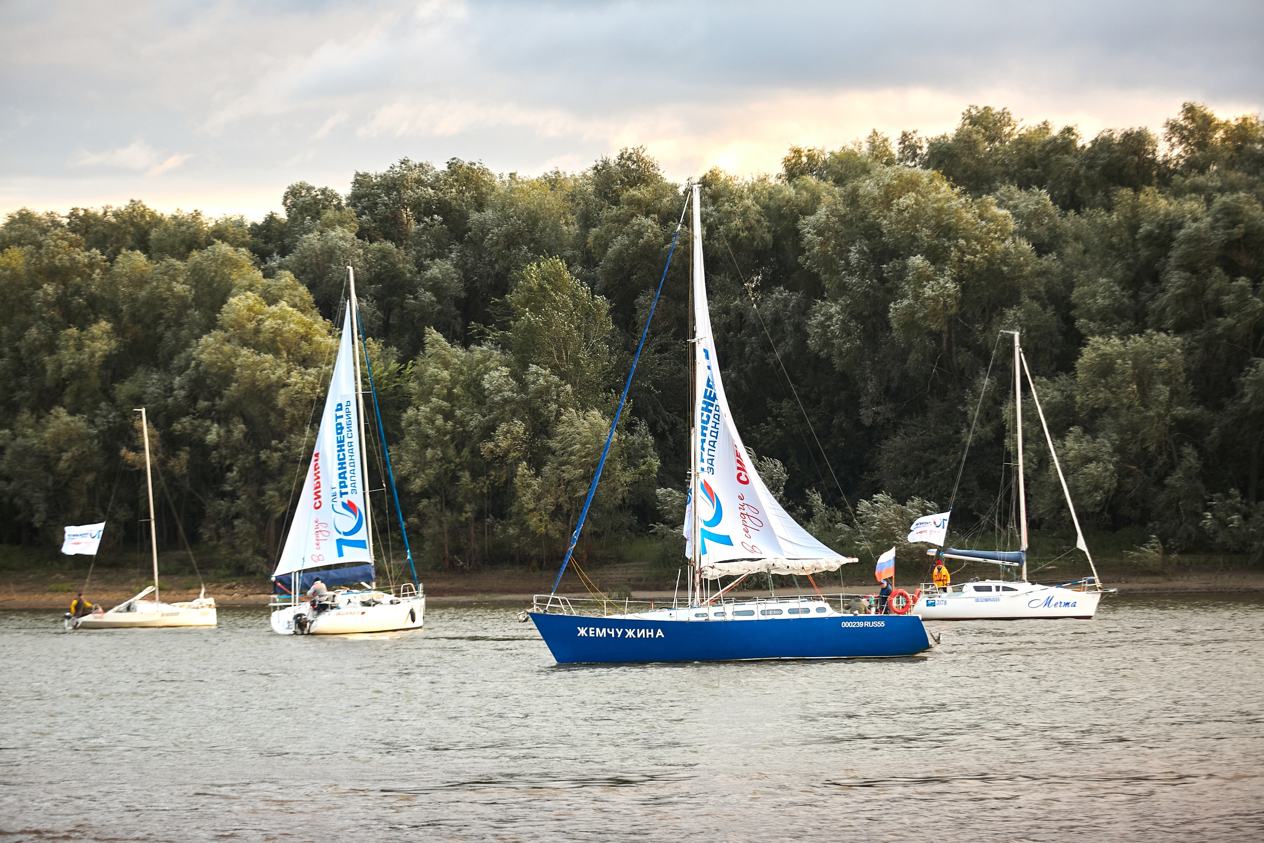 Корпоративная съёмка. Профессиональный фотограф Александр Марашан