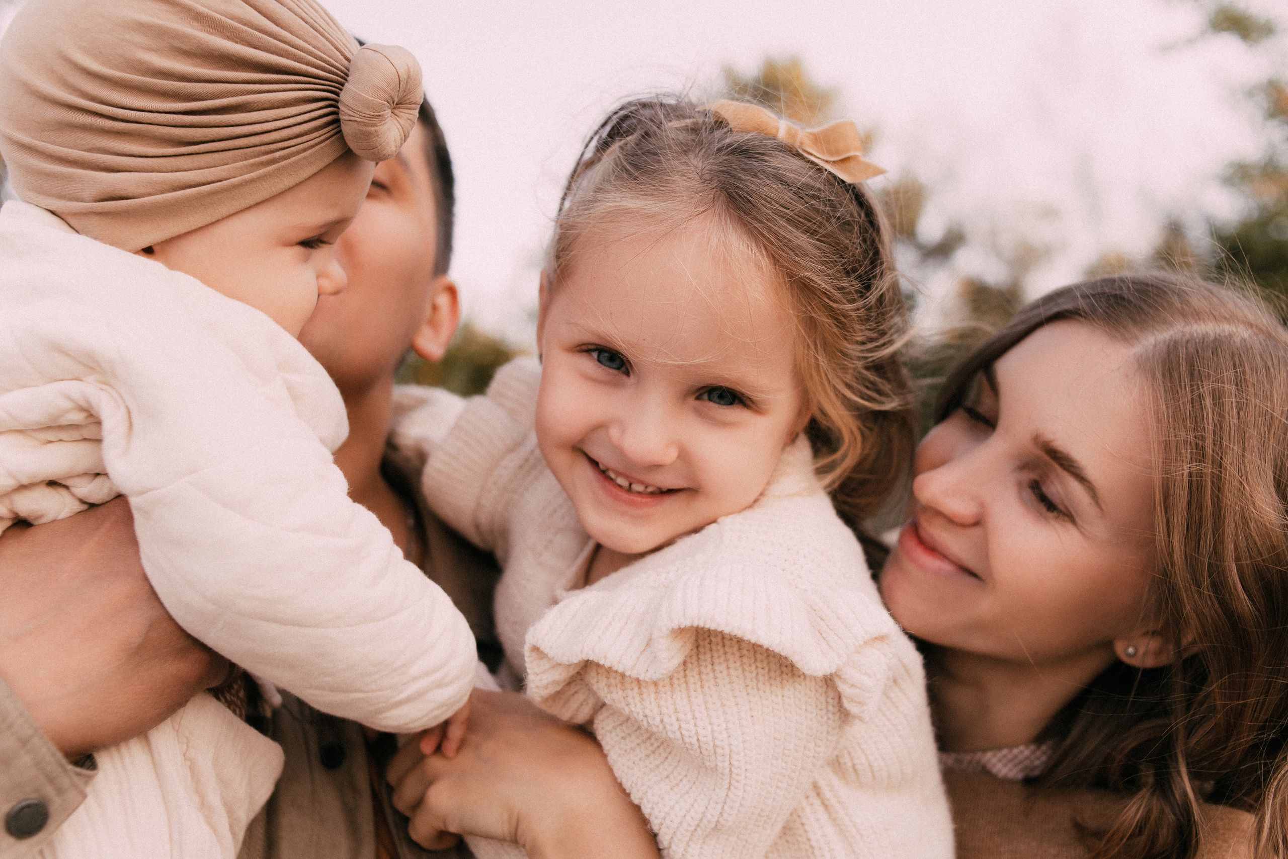 Таня Стас Поля Мира. Фотограф Яна Каменькова l Омск