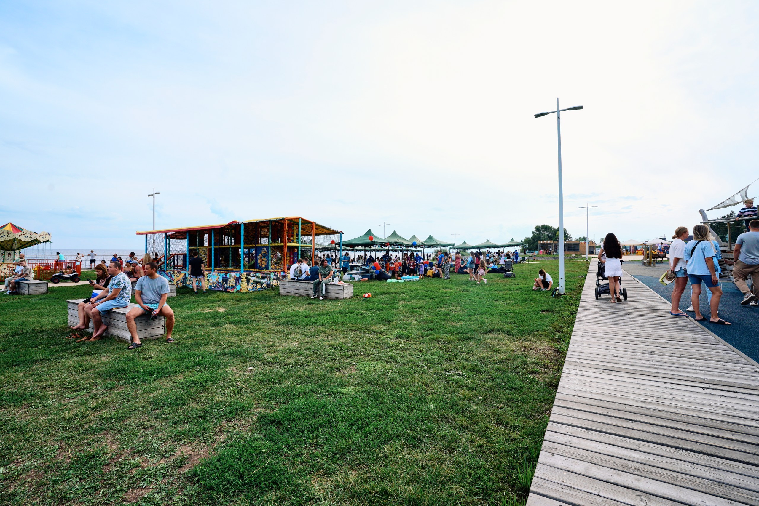 Пляжный маркет 2024, г. Лаишево. Фотограф Казань