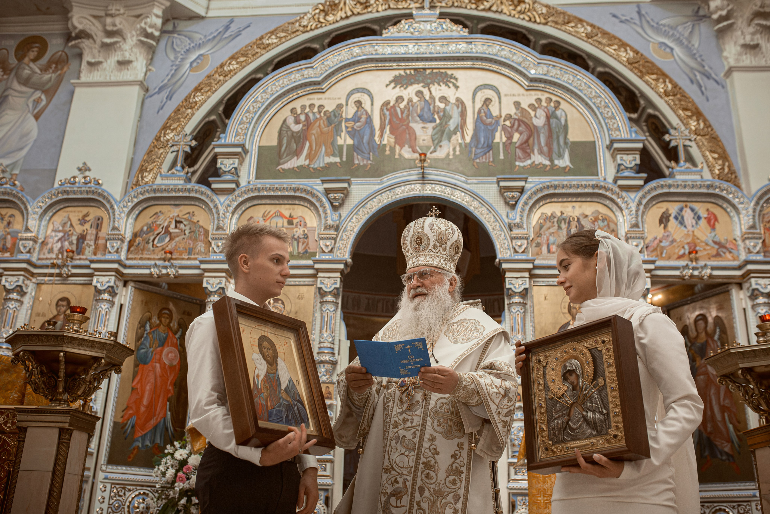 Фотосессия таинства Венчания в Ташкенте. Фотограф на Крещение и Венчание в Ташкенте