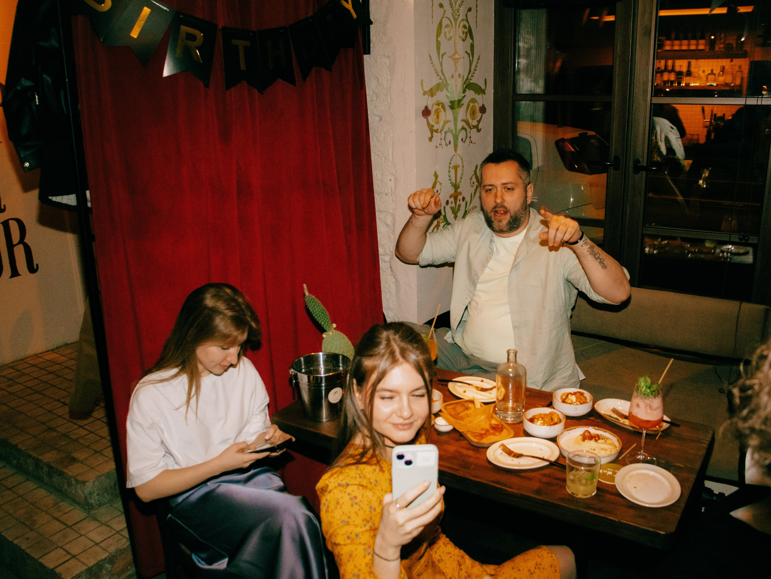 Открытие Por Favor bar. Фотограф | портрет | бренды | репортаж
