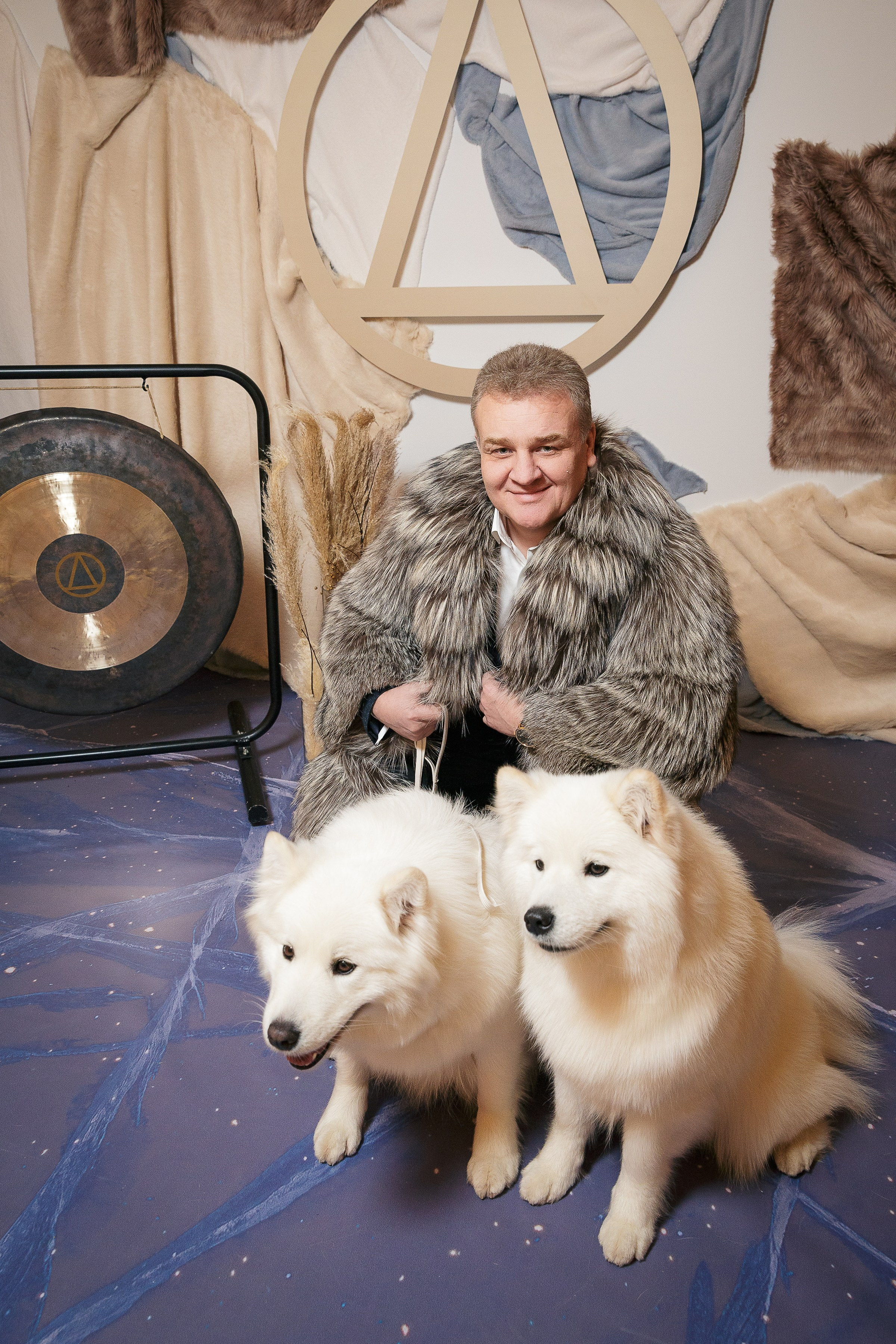 День рождения клуба «Деньги» 6 лет 2025. Репортажный Фотограф Александр Назаров. Москва и М.О