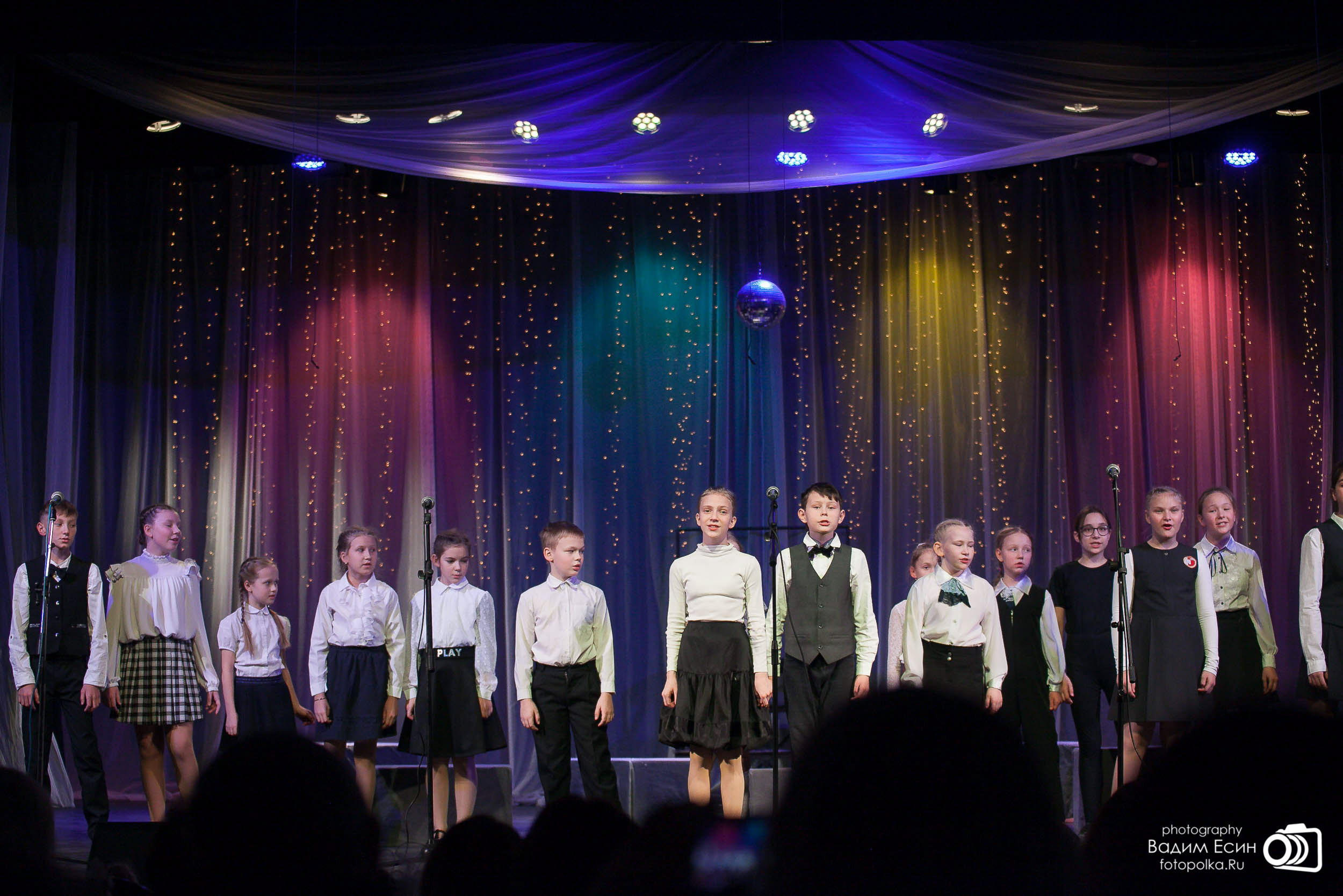 2021_12_27_Отчетный концерт музыкально-драматической студии «Страна Чудес»