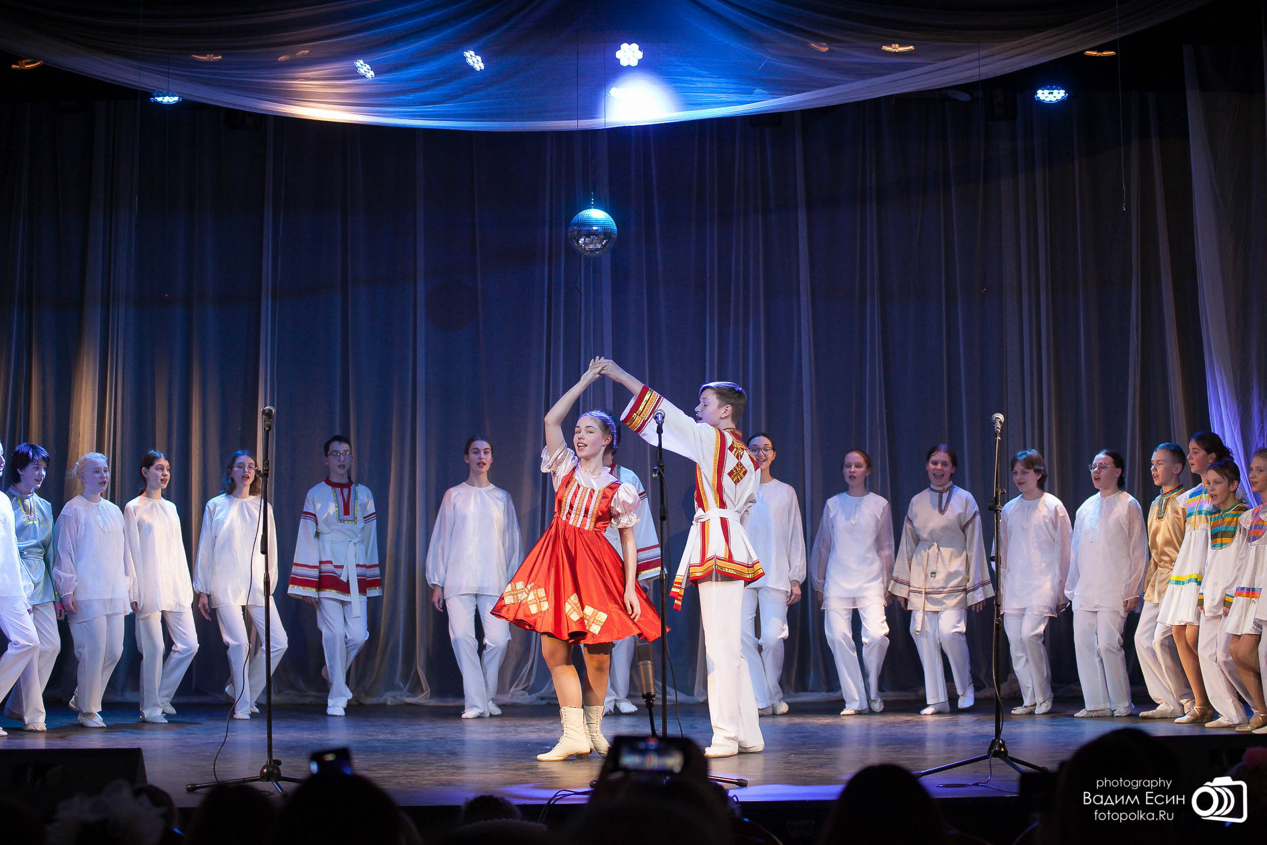 2021_12_27_Отчетный концерт музыкально-драматической студии «Страна Чудес»