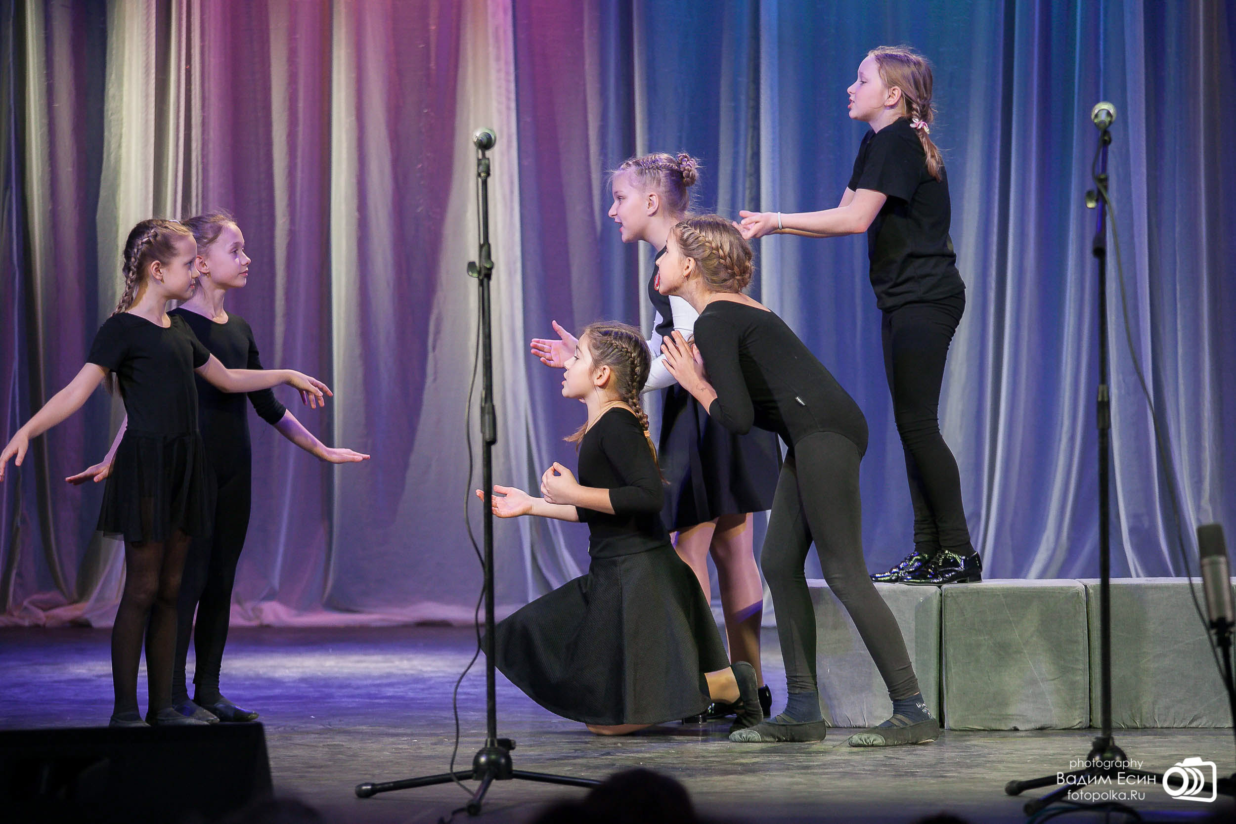 2021_12_27_Отчетный концерт музыкально-драматической студии «Страна Чудес»