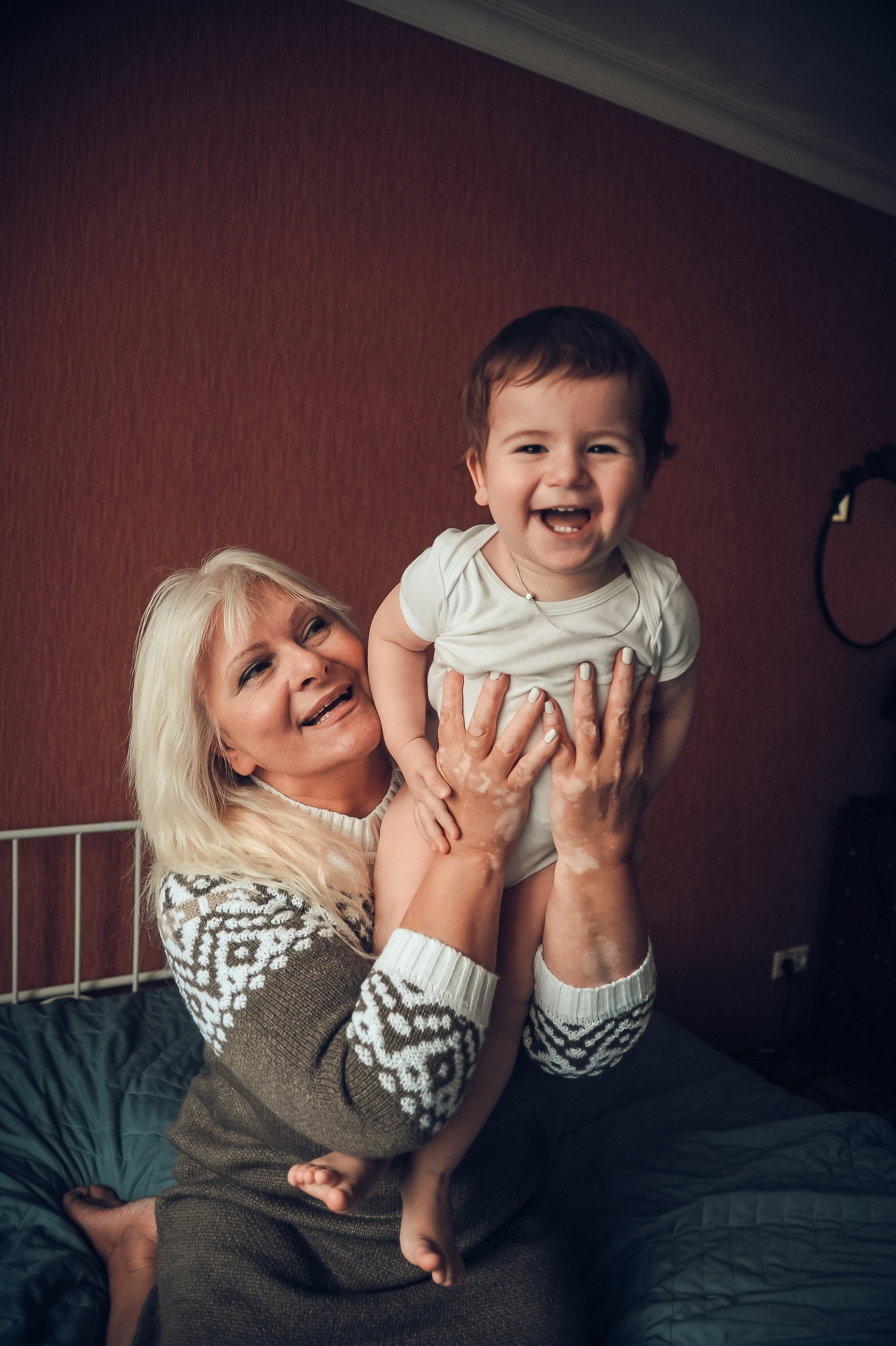 С бабушкой. Фотограф, визажист. Москва