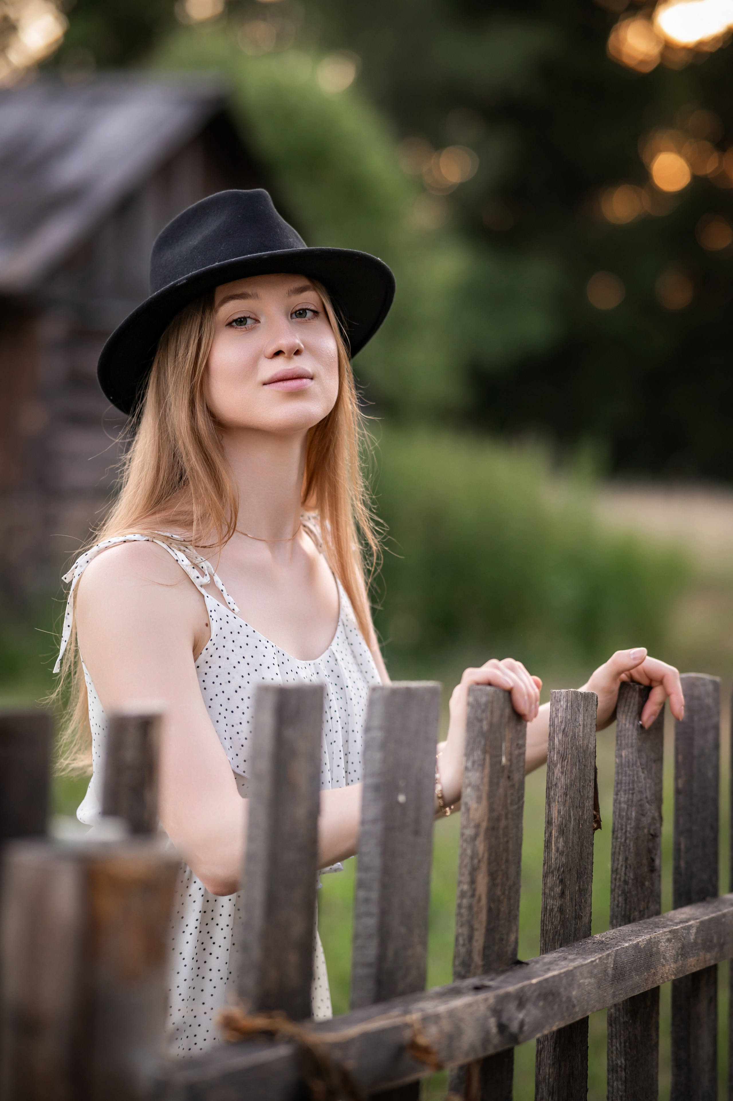 Анастасия в кинодеревне (Горки Ленинские)