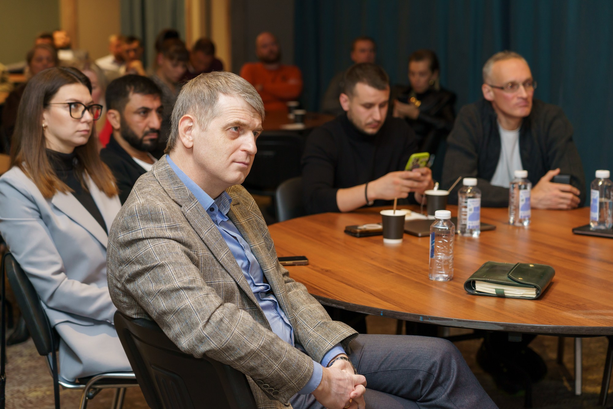 Выступление спикера. Photomantis