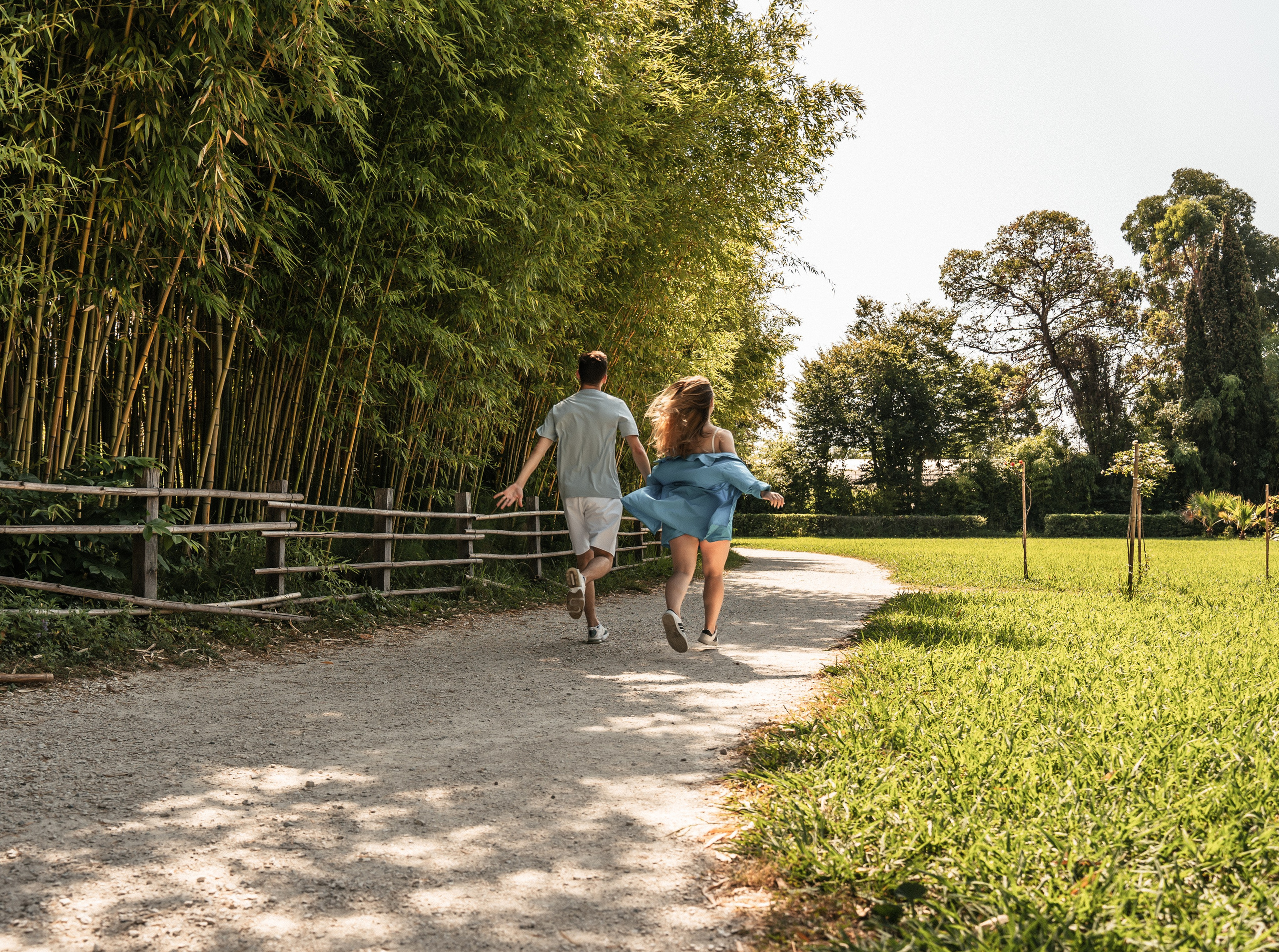 Место для фотосессии в Сочи, Адлере. Красивые свадебные фотосессии. Алина Бернд — свадебный и индивидуальный фотограф в Сочи и Адлере