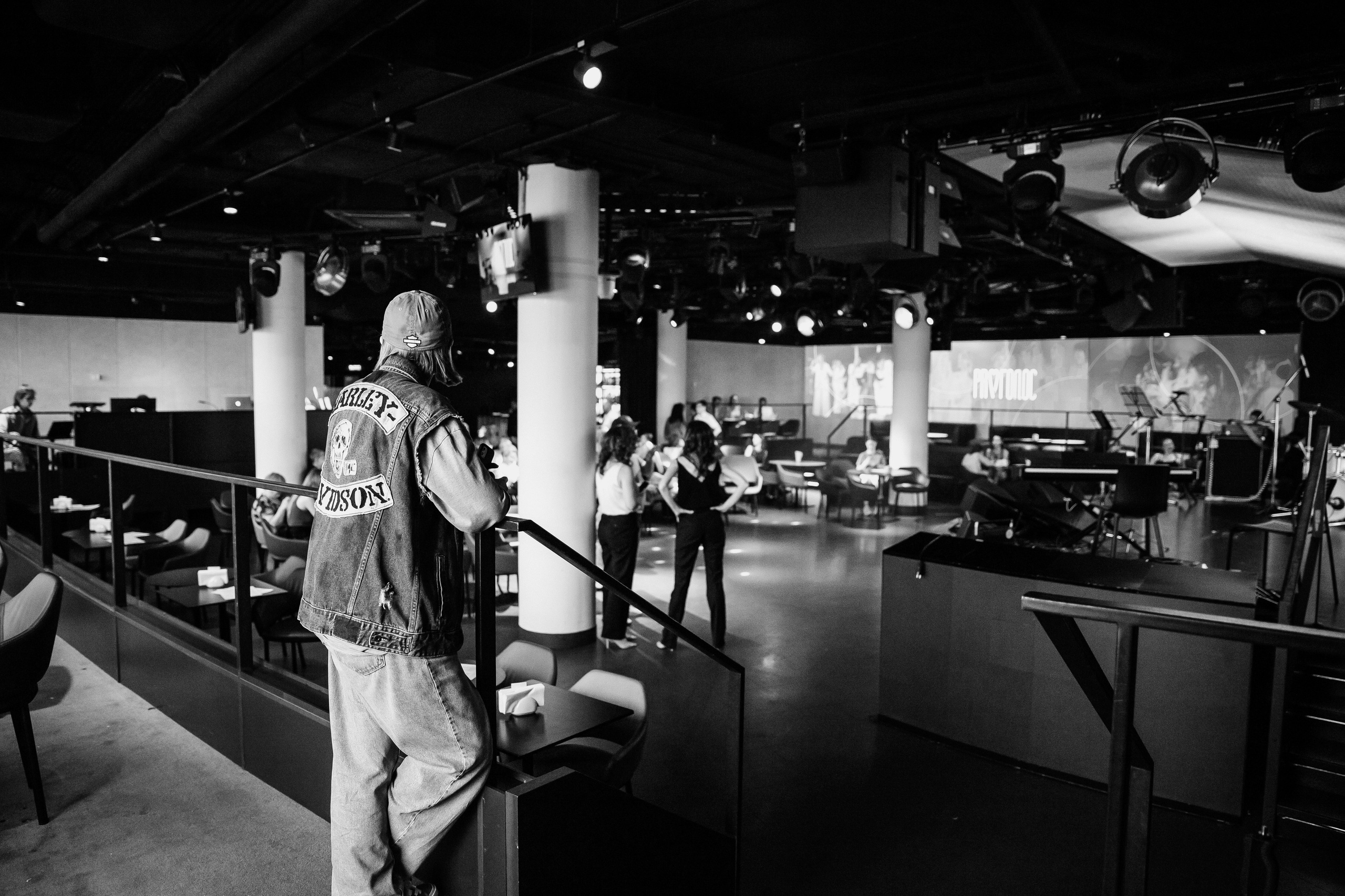 PRОГОЛОС ЕЛЬЦИН ЦЕНТР. Репортажный и портретный фотограф в Екатеринбурге Гизатуллин Марат