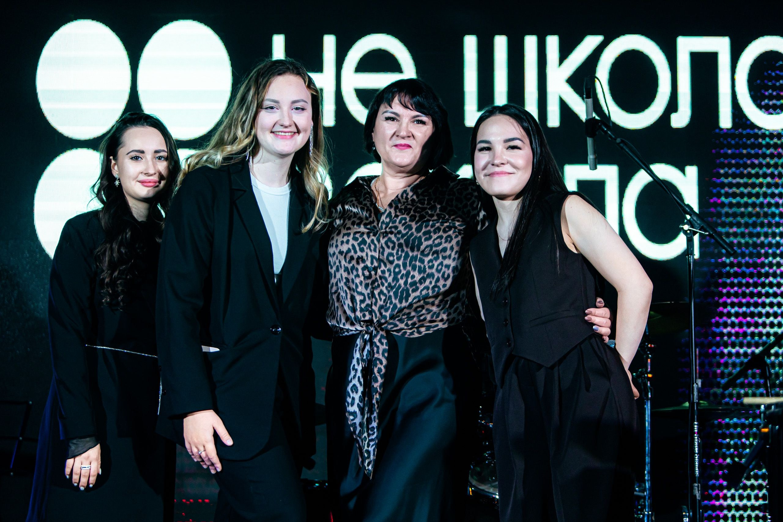 08.12 Не школа вокала. Команда специалистов в мире фотографии и видео. Детский фотограф, семейный фотограф