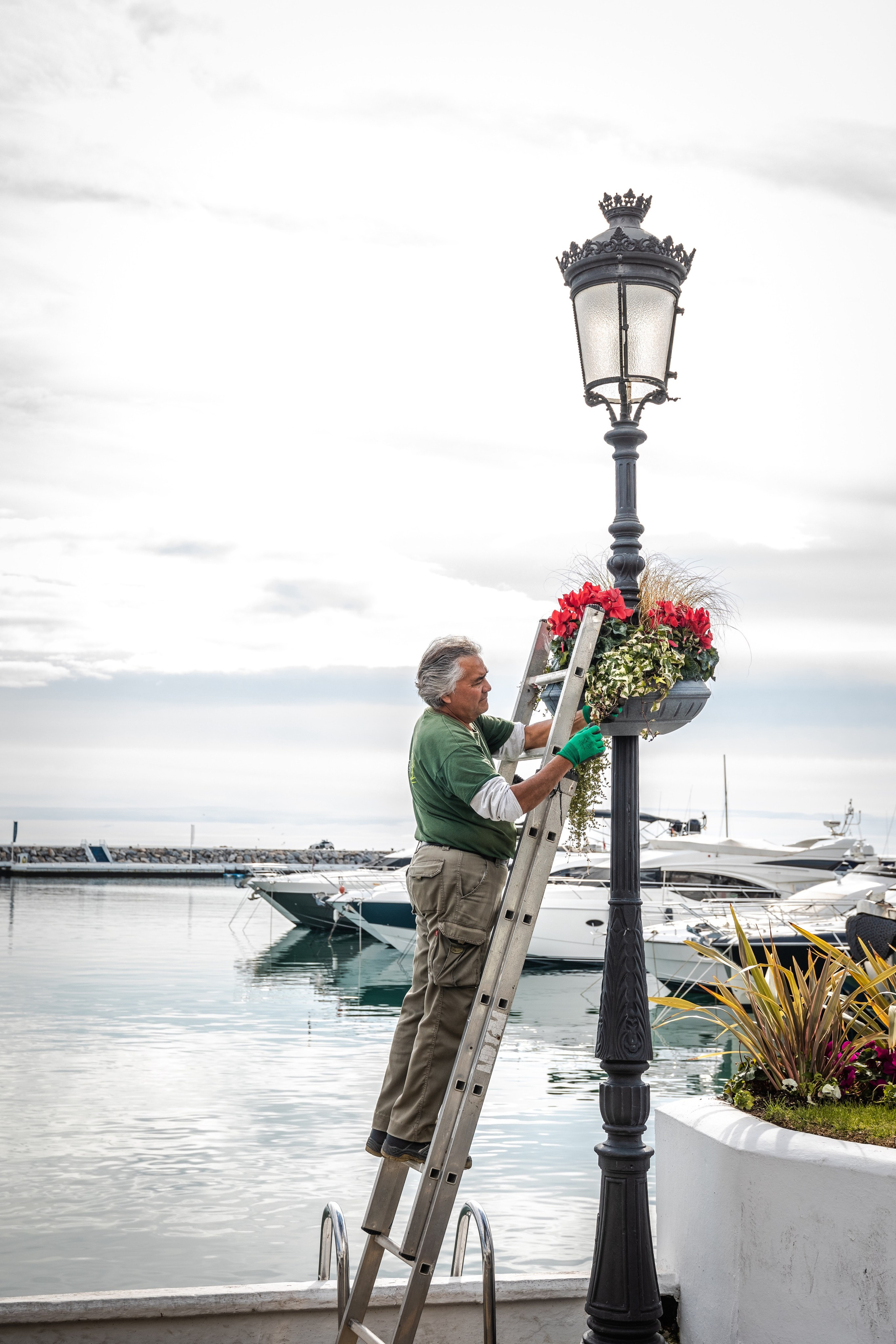 STREET. NE Cinema — backstage and reportage photography in cinema, music, Automotive and sport