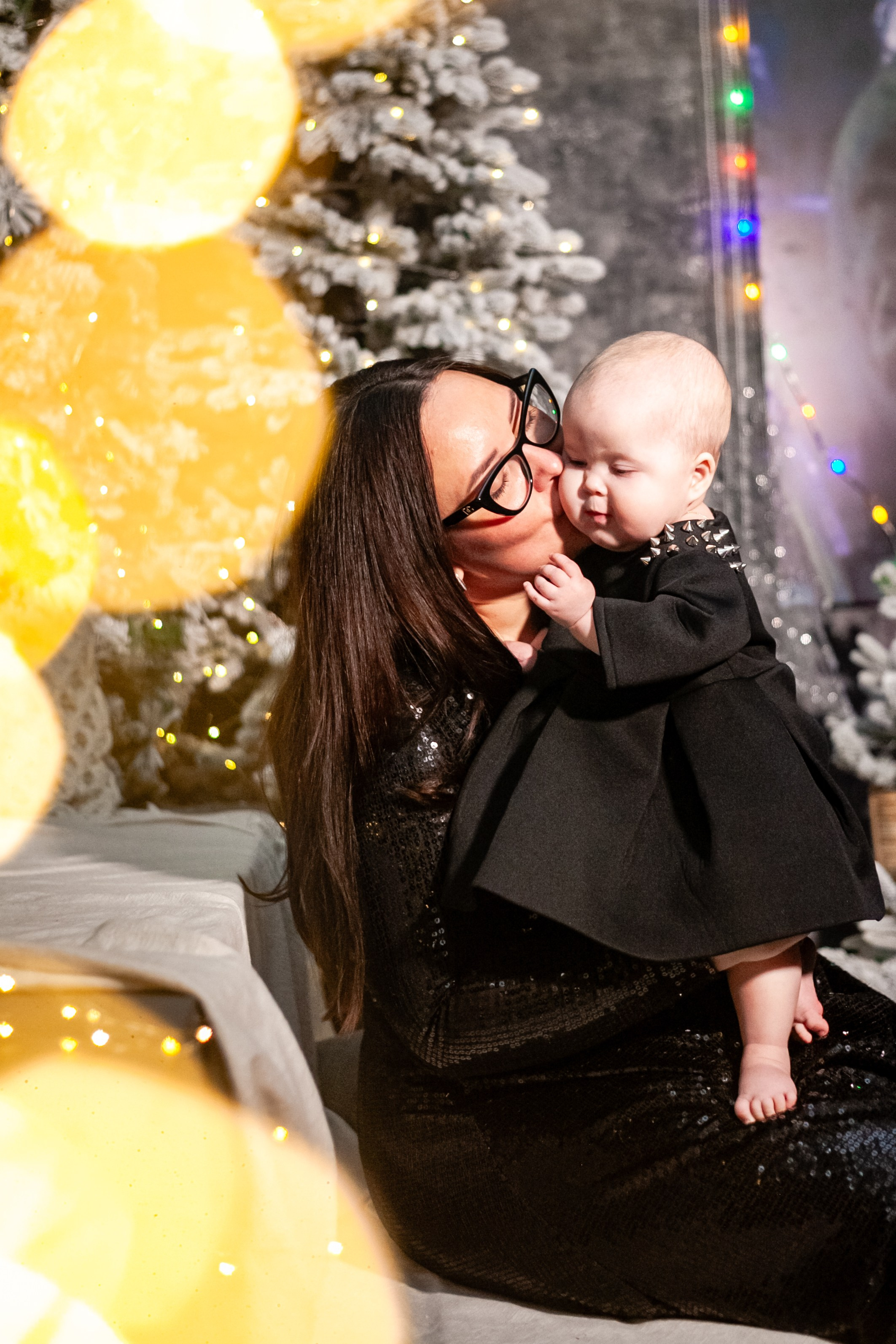 Ульяна и ее семья новый год 2024. Свадебный и семейный фотограф в Армавире