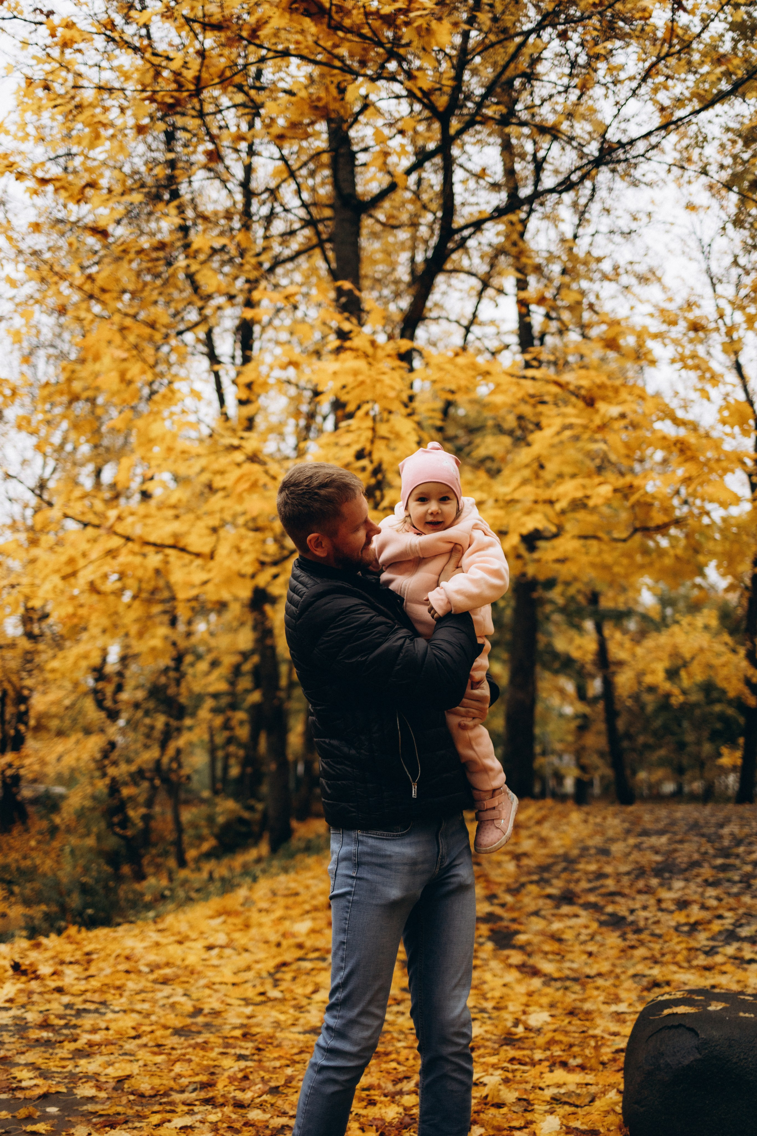 Осенняя семейная фотосъемка (11.10.2025 г.) г. Обнинск (Калужская обл.). Надежда Стар семейный и церковный фотограф в Жукове и Калужской области