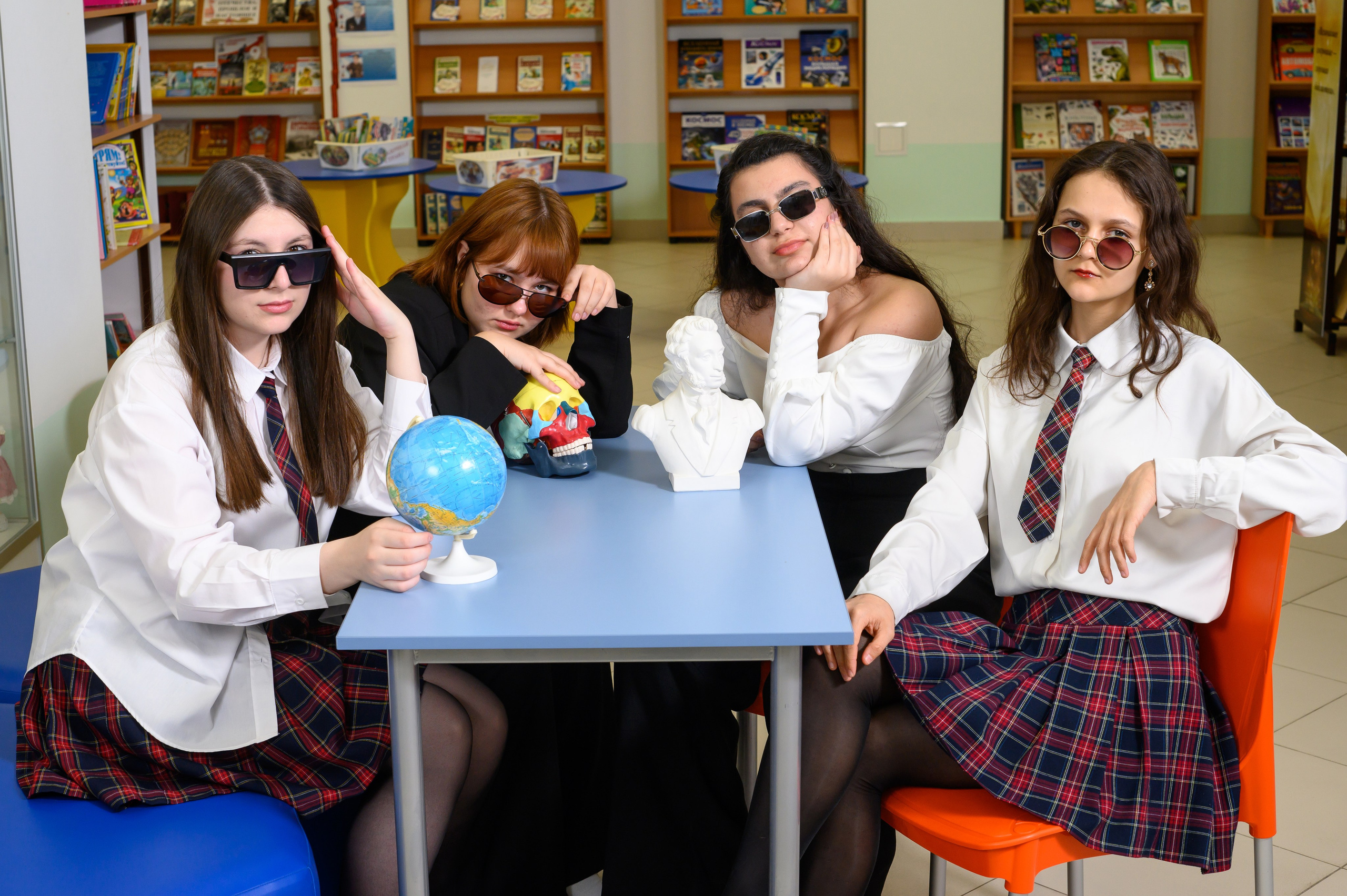 Фотосессия в школьной библиотеке Краснодар СОШ 102 9М класс. Вячеслав Скрипник Фотограф Краснодар