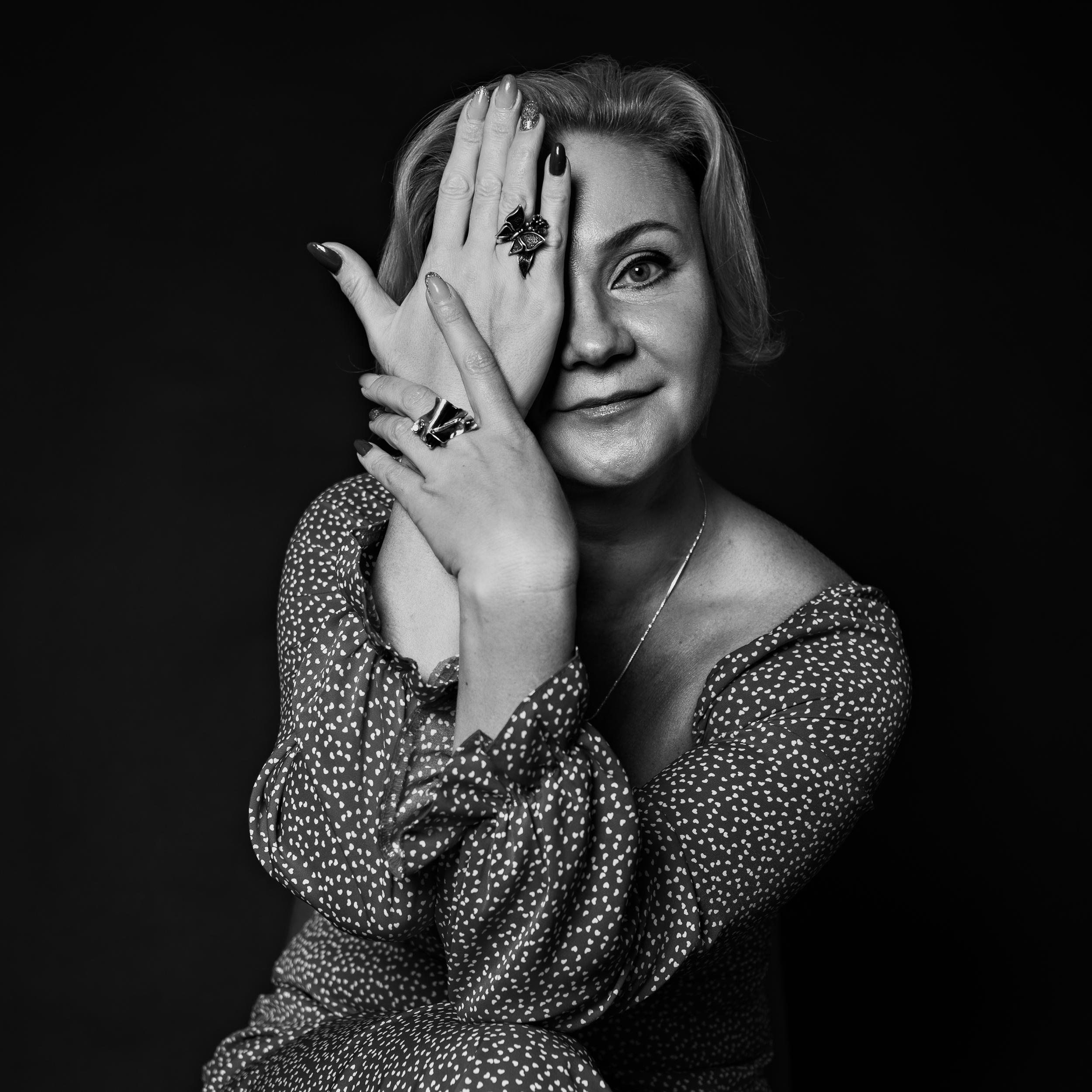 Фотоконтент для эксперта / психолога. Семейный и бизнес-фотограф в Феодосии Кракос Юлия