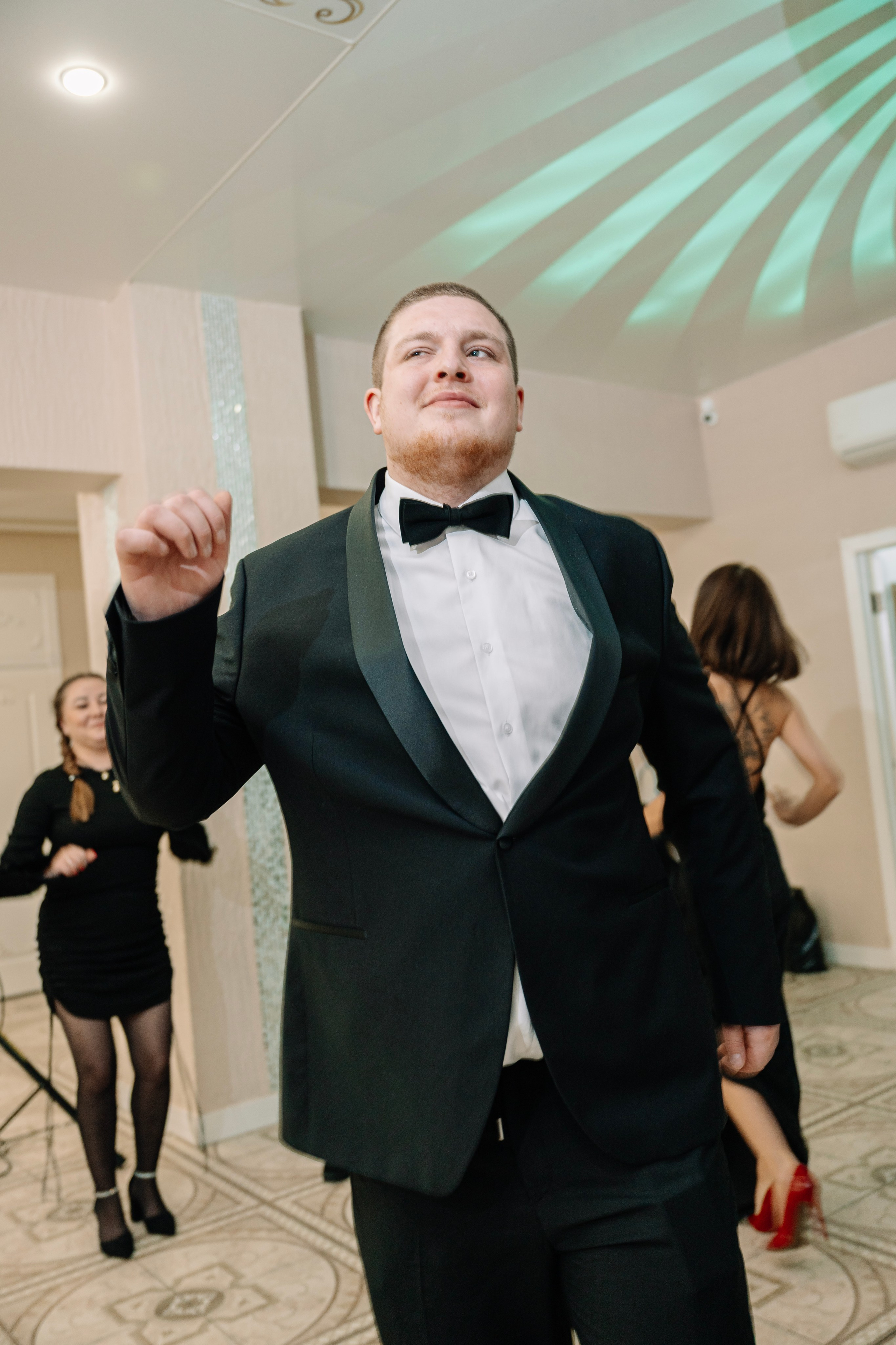 Вячеслав + Виктория. Венчание, свадебное торжество.г.Зеленодольск. Свадебный фотограф в Казани, и Зеленодольске Радик Мухаметов