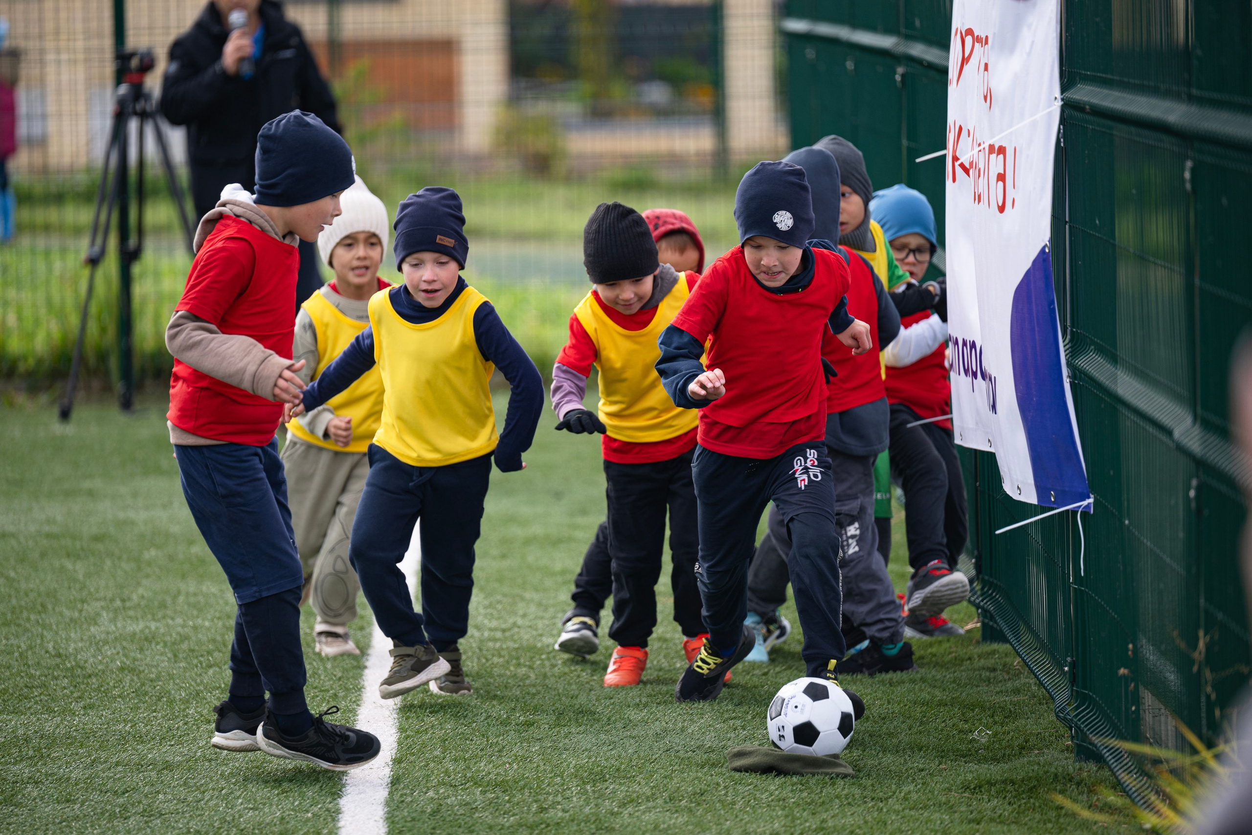 Детский футбол. Республика Татарстан, Высокогорский район, с. Высокая Гора. Свадебный фотограф в Казани, и Зеленодольске Радик Мухаметов