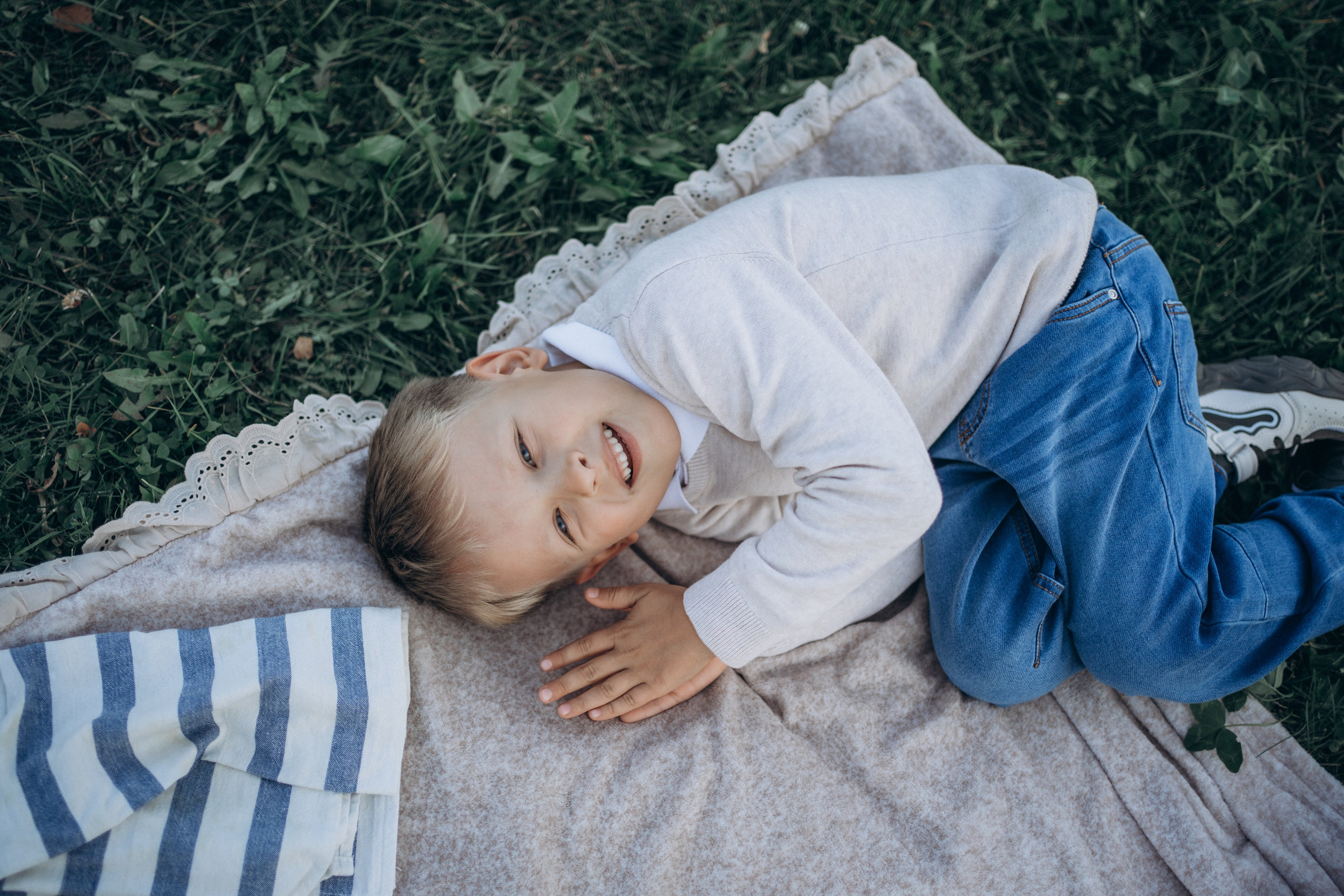 Прогулка в парке. Фотограф новорожденных и малышей до года в Москве Анастасия Соколова