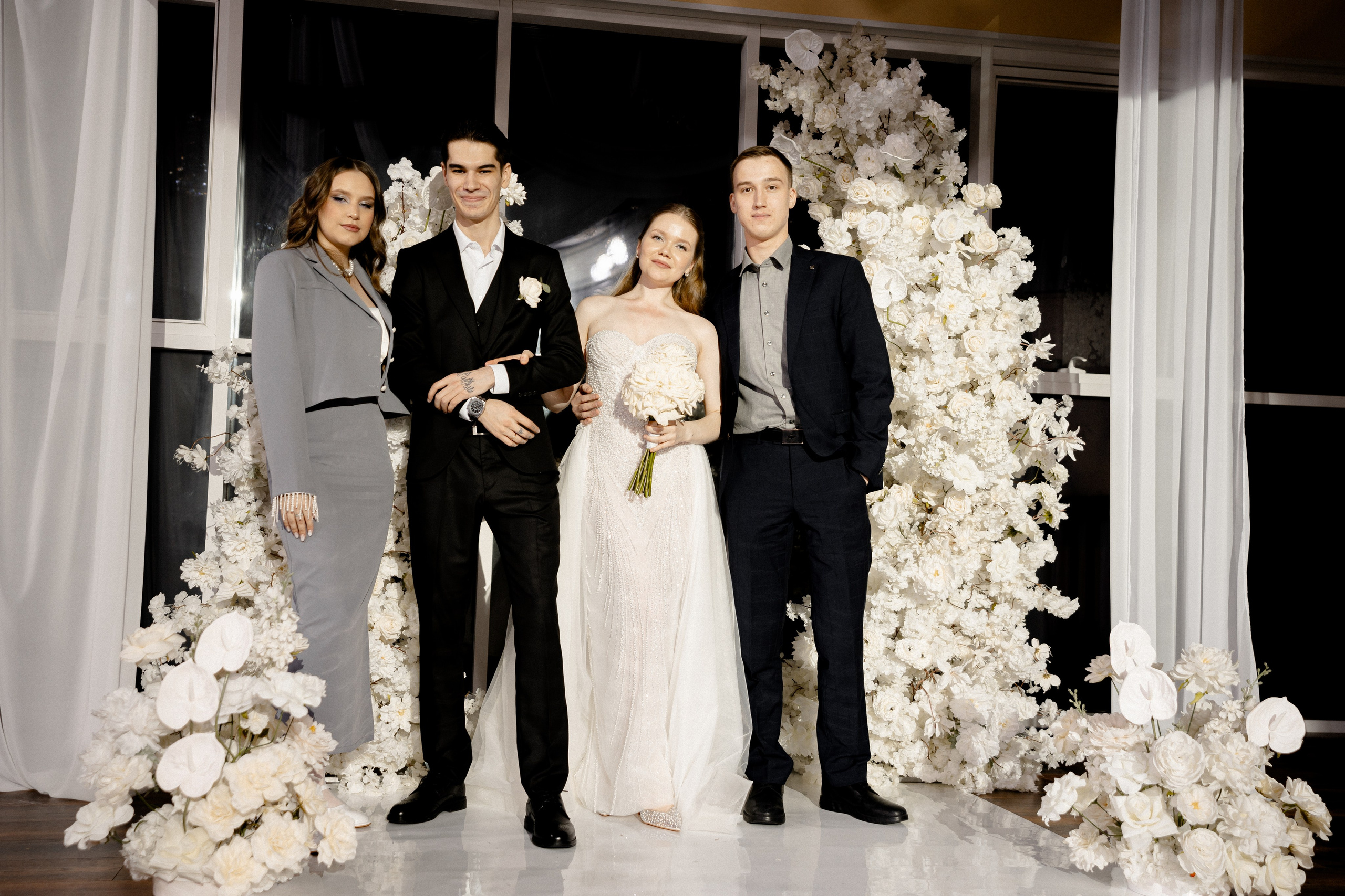 СВАДЕБНАЯ СЬЕМКА СБОРОВ В ОТЕЛЕ И ВЫЕЗД НА ЦЕРЕМОНИЮ (СНЯТО В СИБИРЕ В НИЖНЕВАРТОВСКЕ). Профессиональный фотограф, Санкт-Петербург — Виктория Богомолова