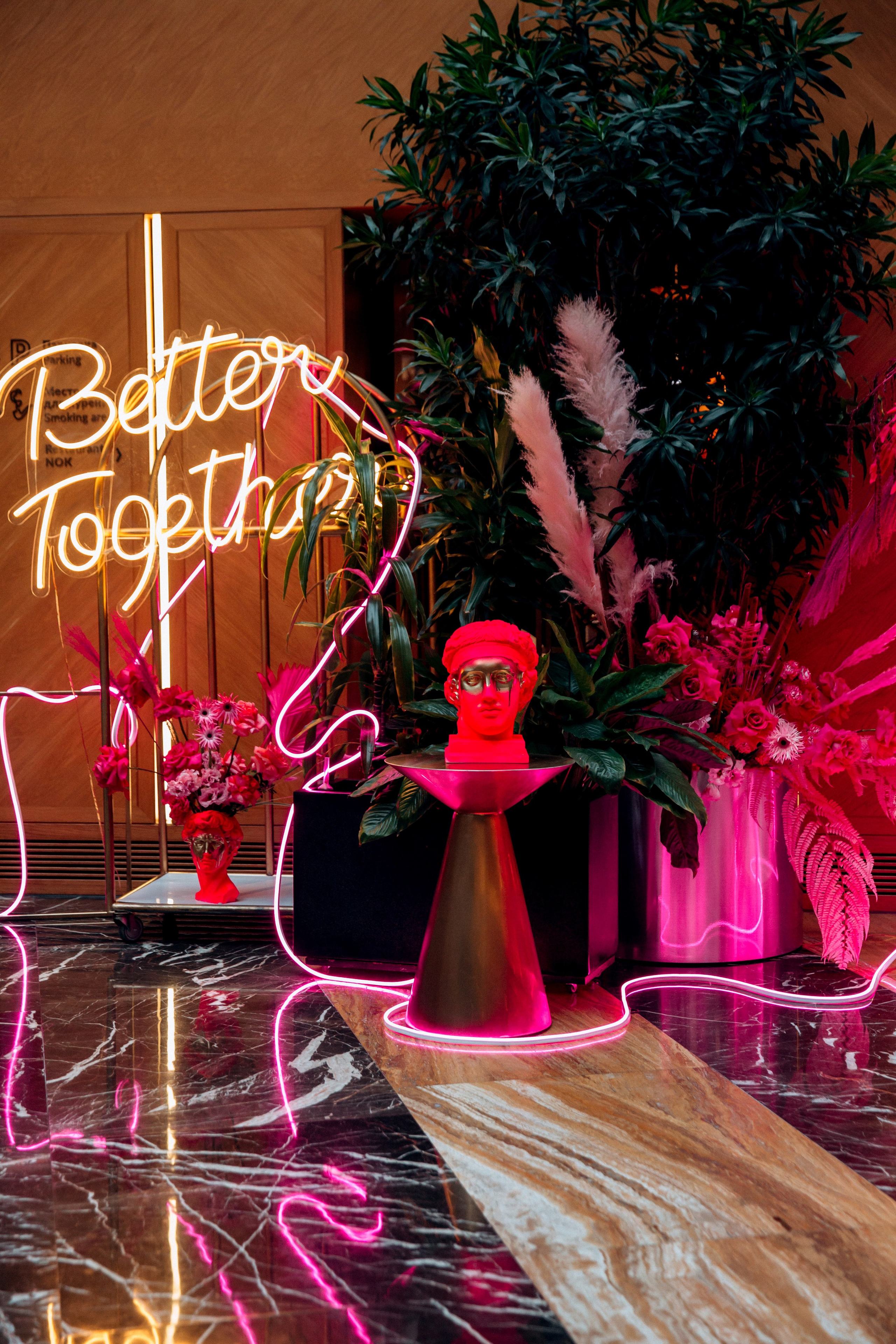 Неоновая свадьба. Свадебный фотограф в Санкт-Петербурге Вика Стукачева