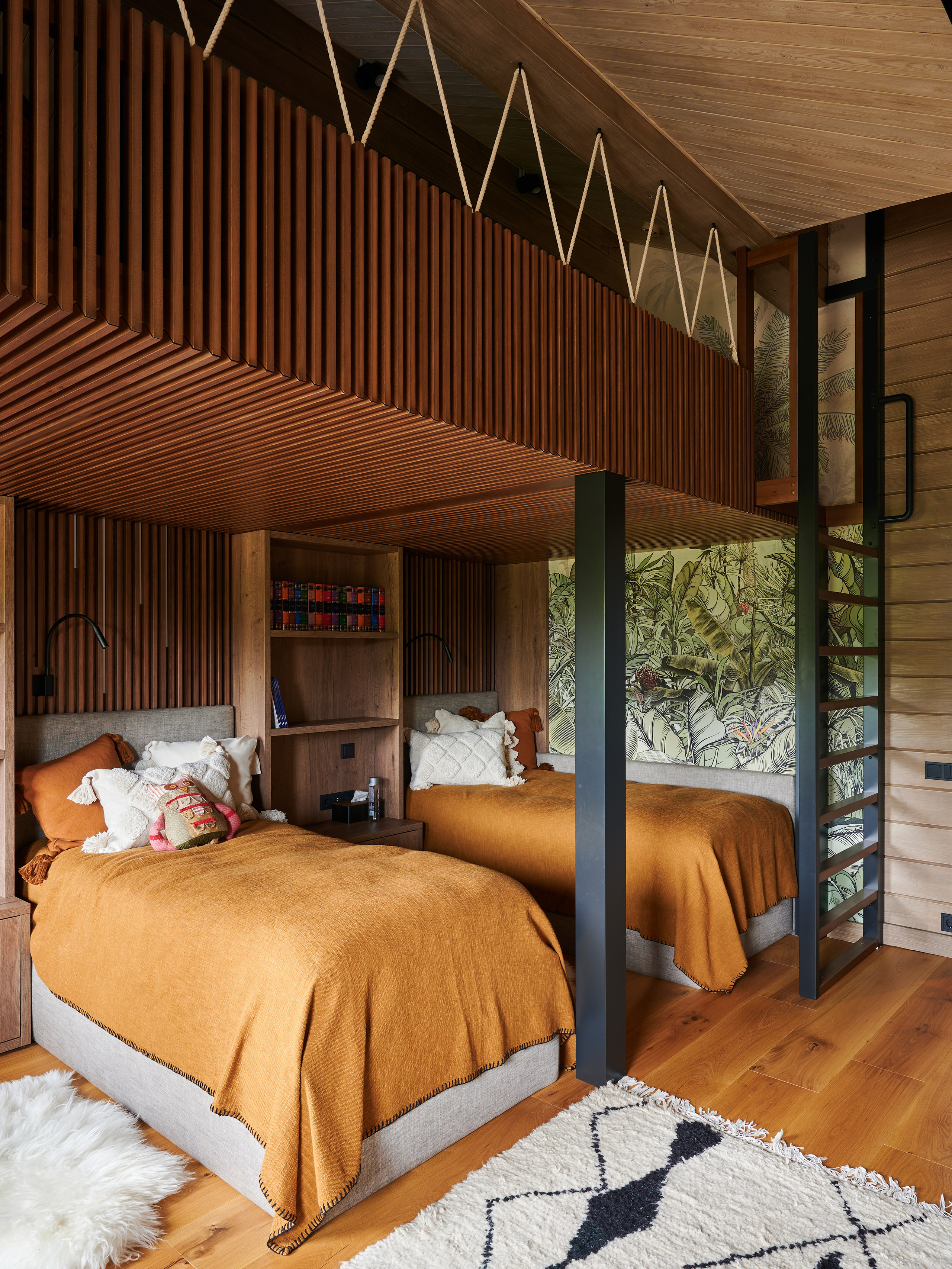 Деревянный дом в МО. Интерьерный фотограф Константин Пырьев