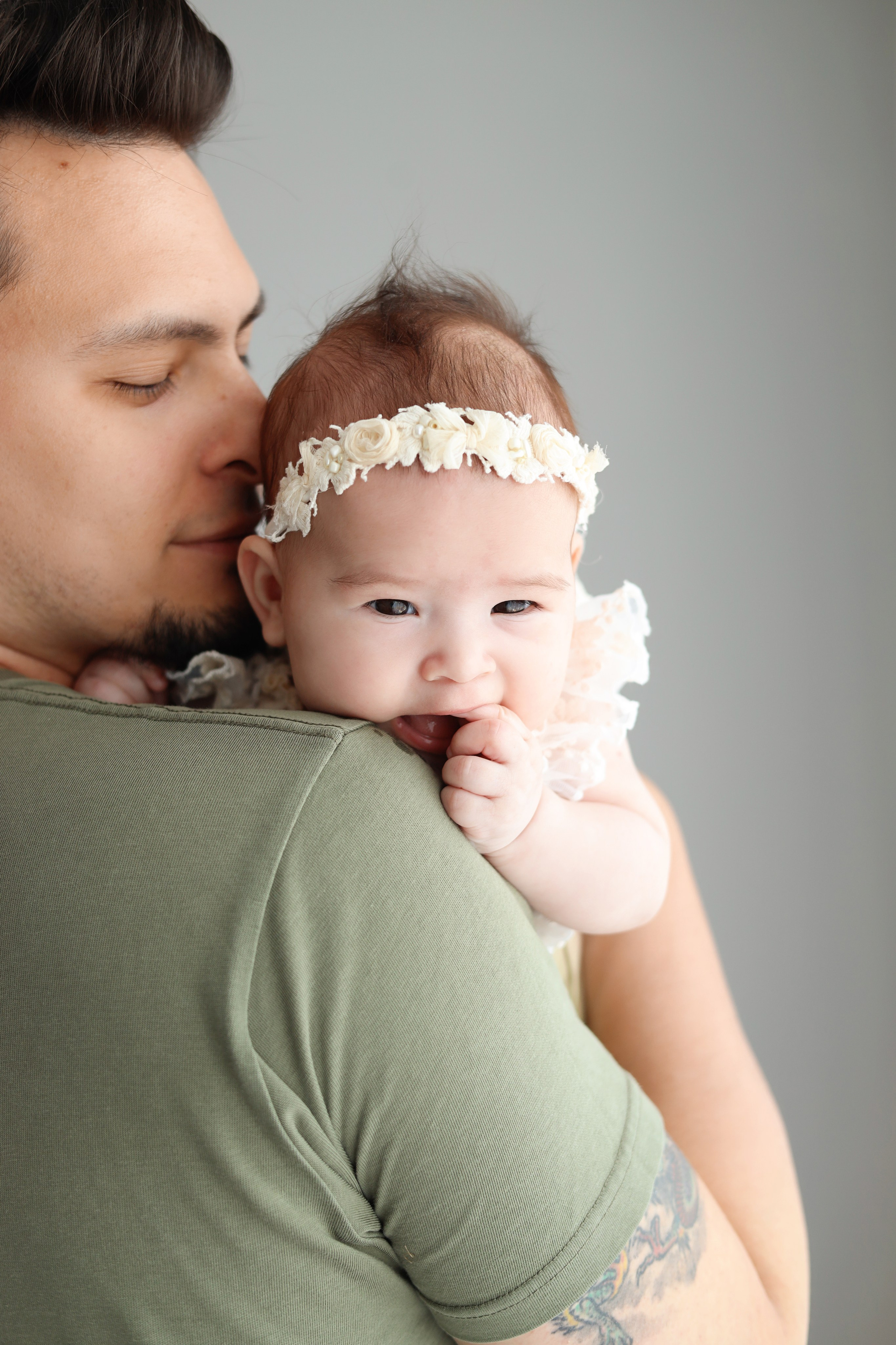 Фотосессия Василисы в студии в Бутово. Фотограф новорожденных Москва. Ньюборн фотограф Москва
