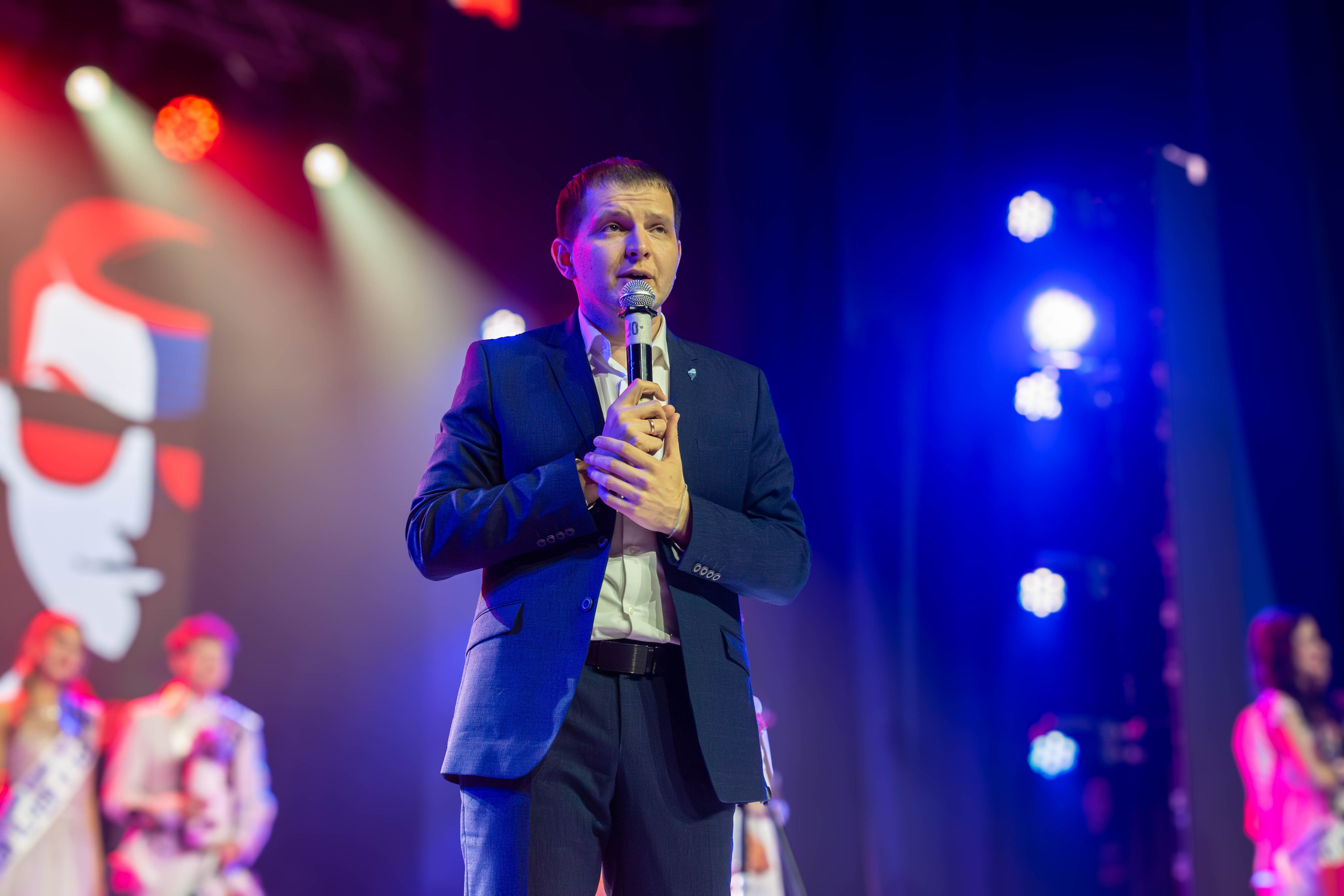 Мисс и Мистер ДВФУ 2024. Репортажный фотограф во Владивостоке Анастасия Кострова