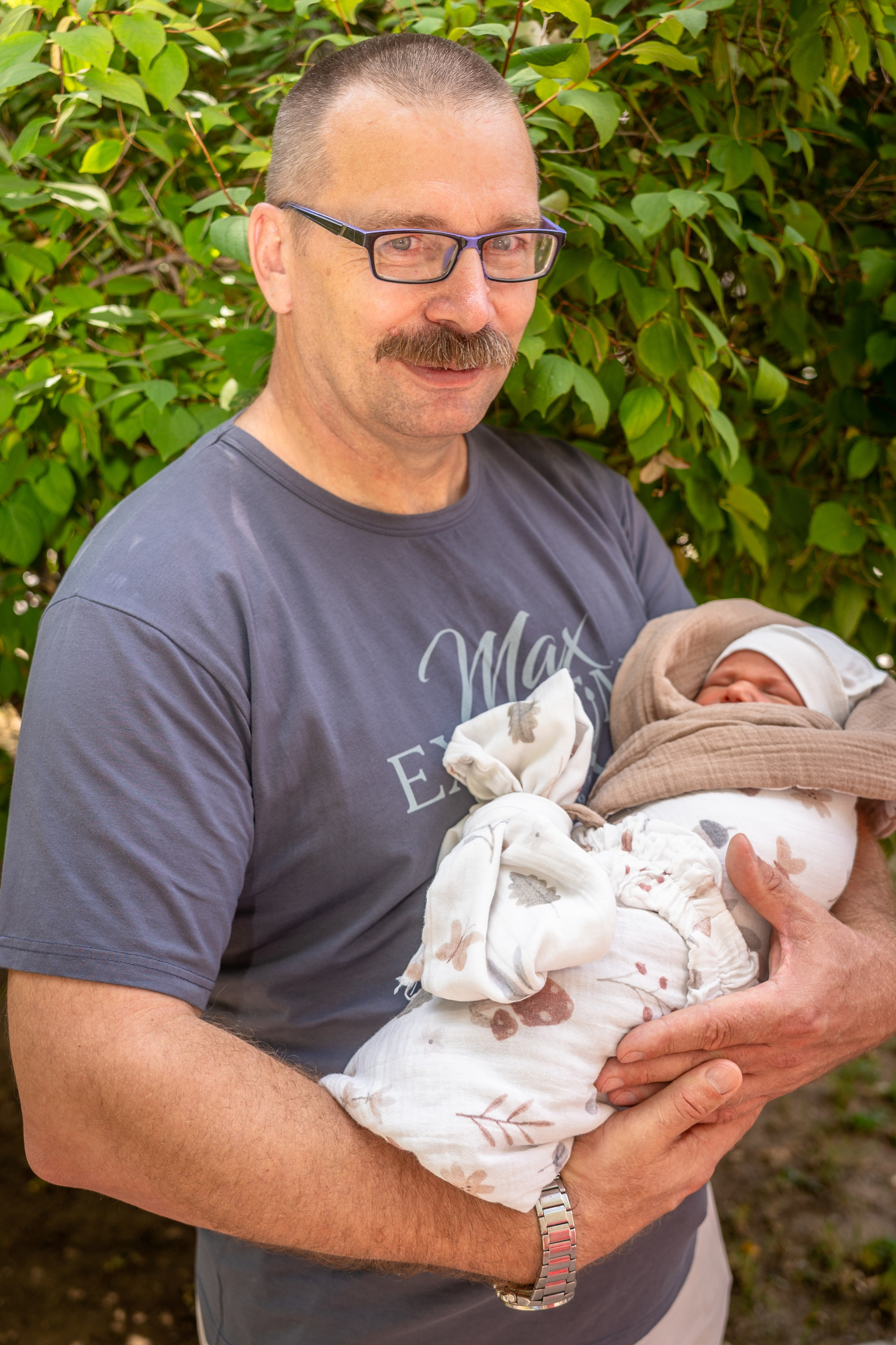 Выписка из роддома. Фотограф в Волгограде и Волжском Анастасия Кальдина
