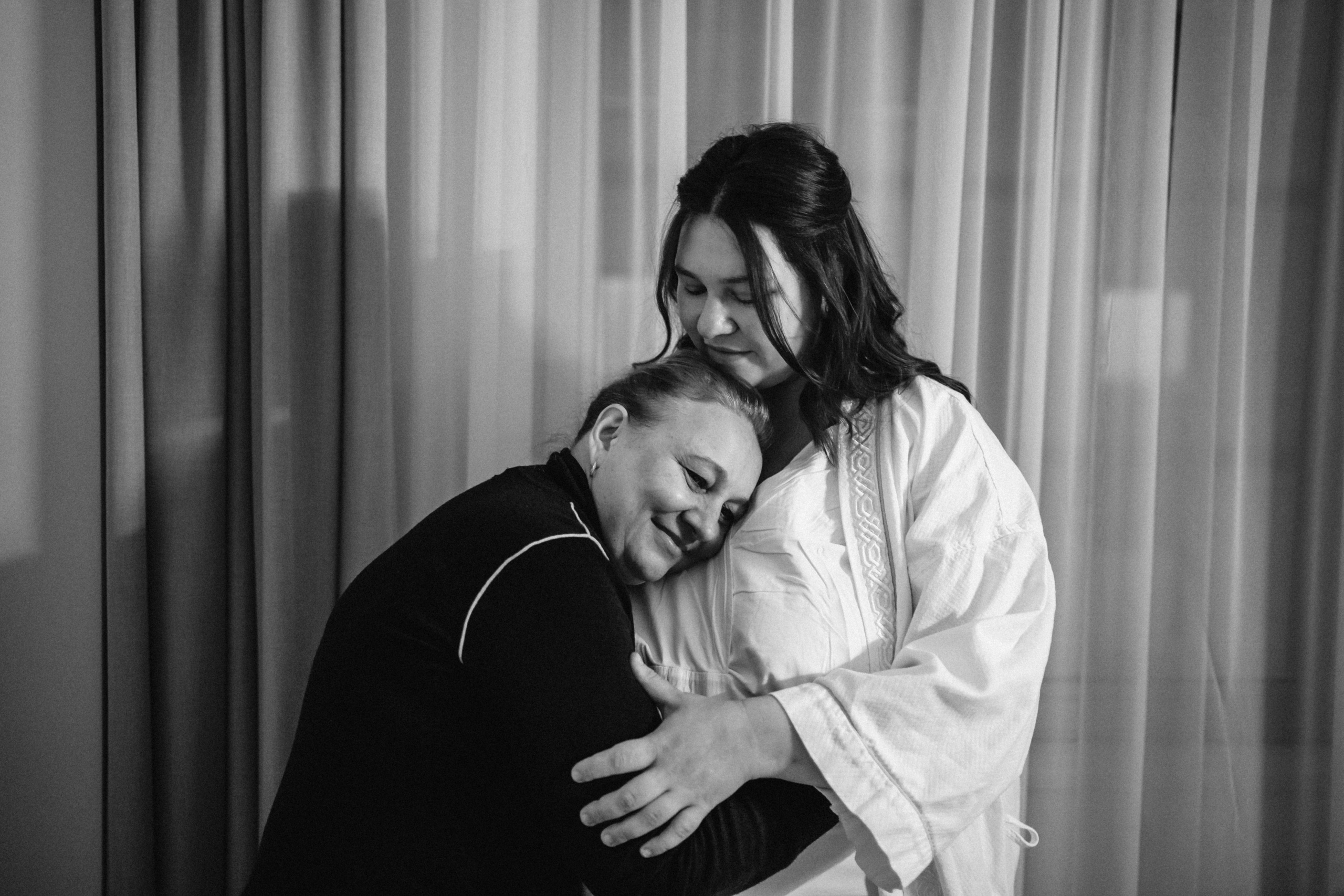 Съемка родов ЧБ. Фотограф и видеограф на роды в Москве Подшивалова Полина