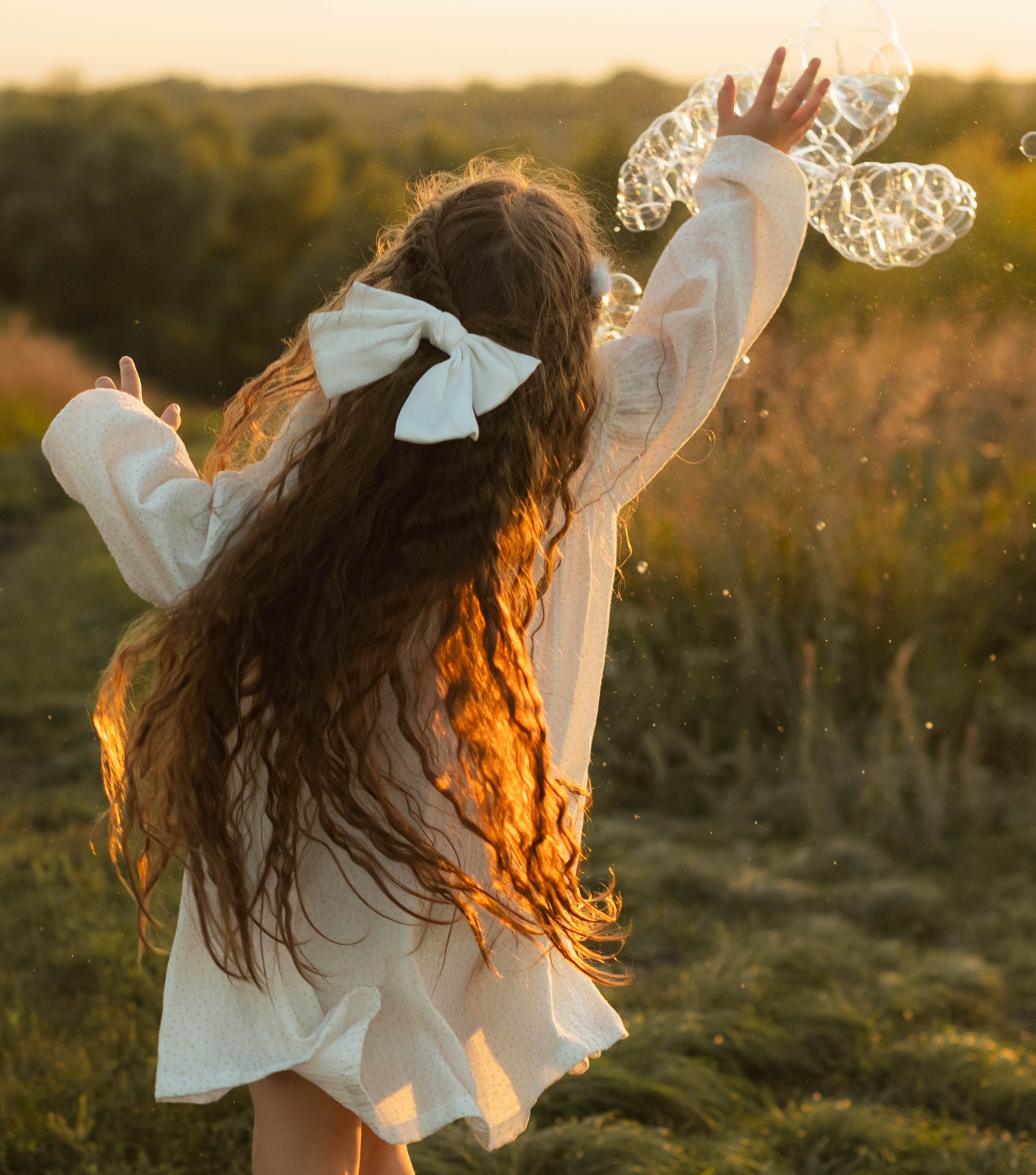 Закат в августе в шубке лисы. Свадебный и семейный фотограф в Новосибирске, Санкт-Петербурге, Москве