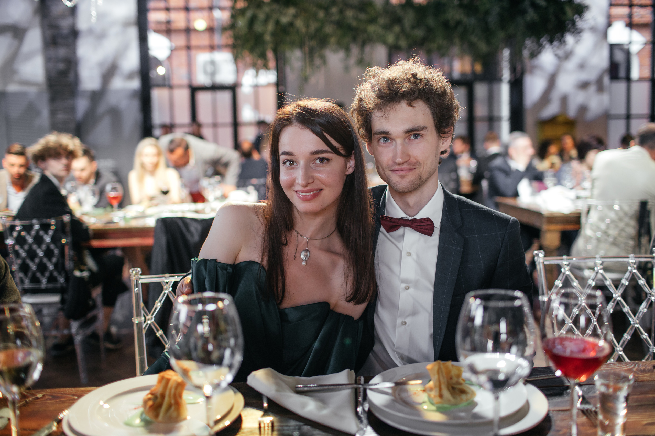 «LOFT HALL». Свадебный и семейный фотограф