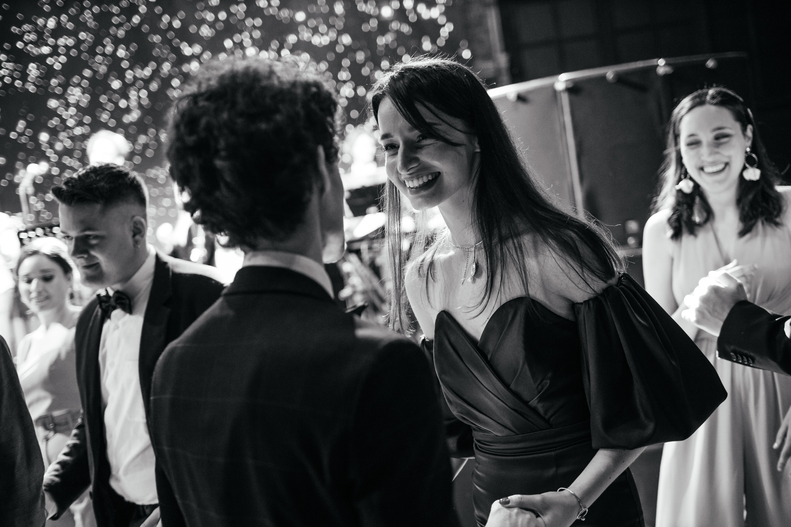 «LOFT HALL». Свадебный и семейный фотограф