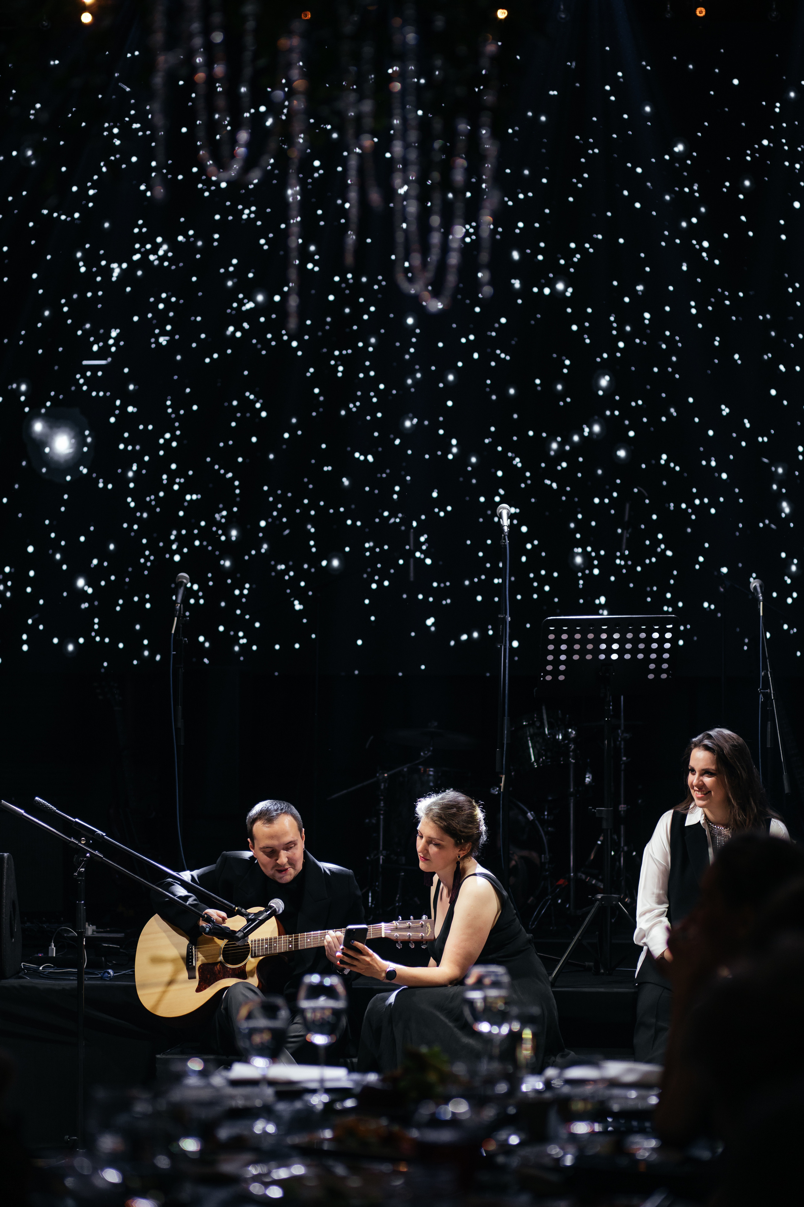 «LOFT HALL». Свадебный и семейный фотограф