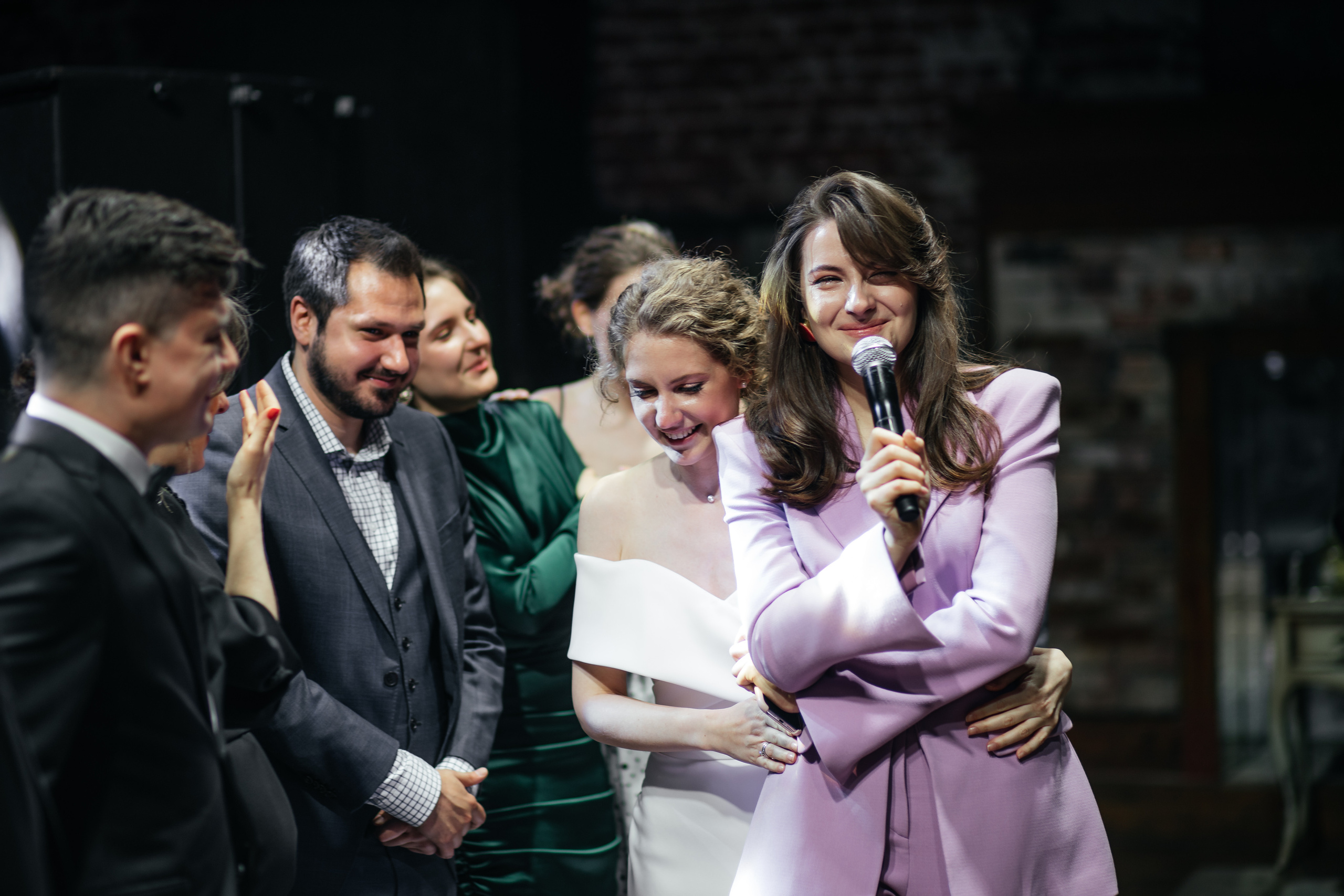 «LOFT HALL». Свадебный и семейный фотограф