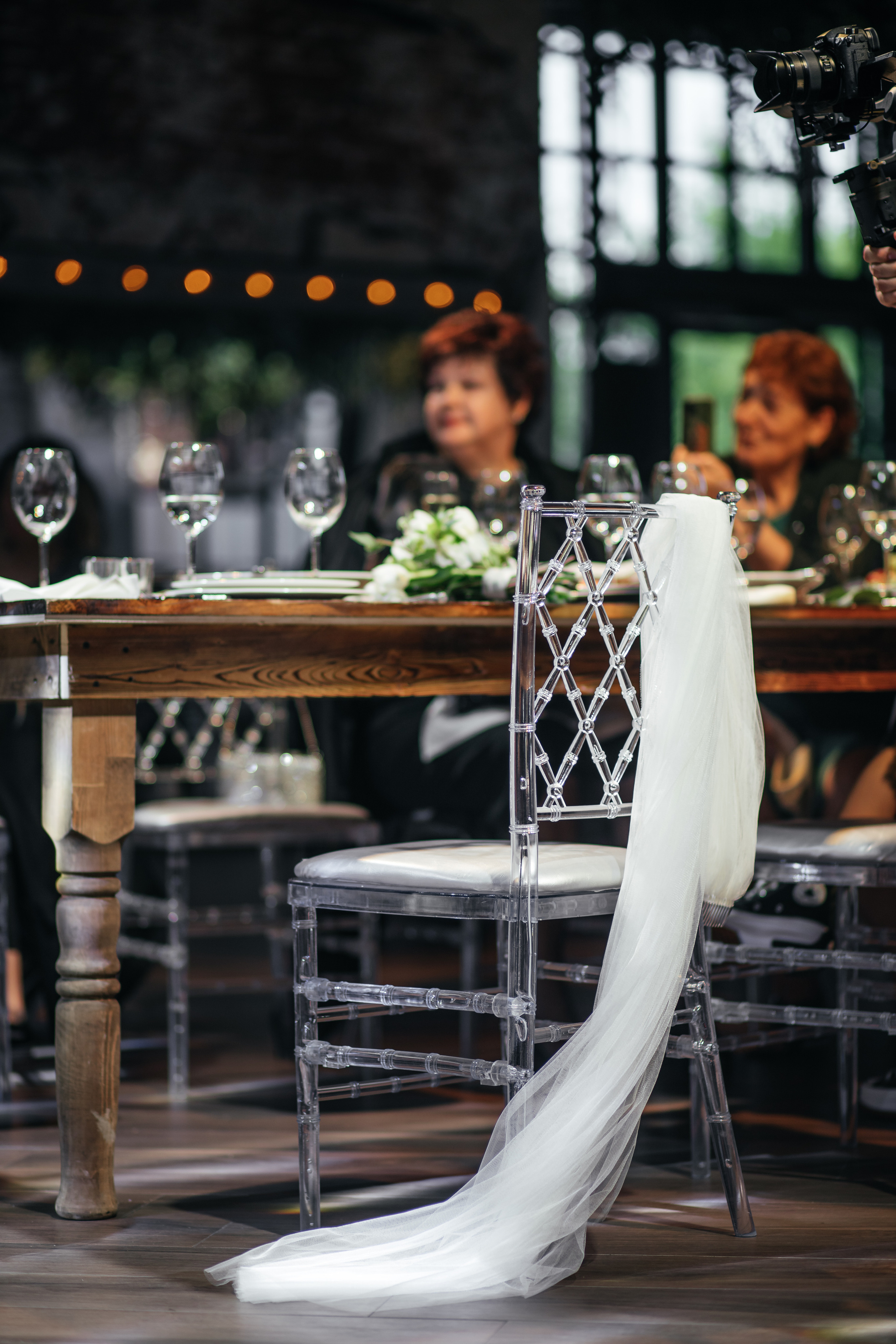 «LOFT HALL». Свадебный и семейный фотограф