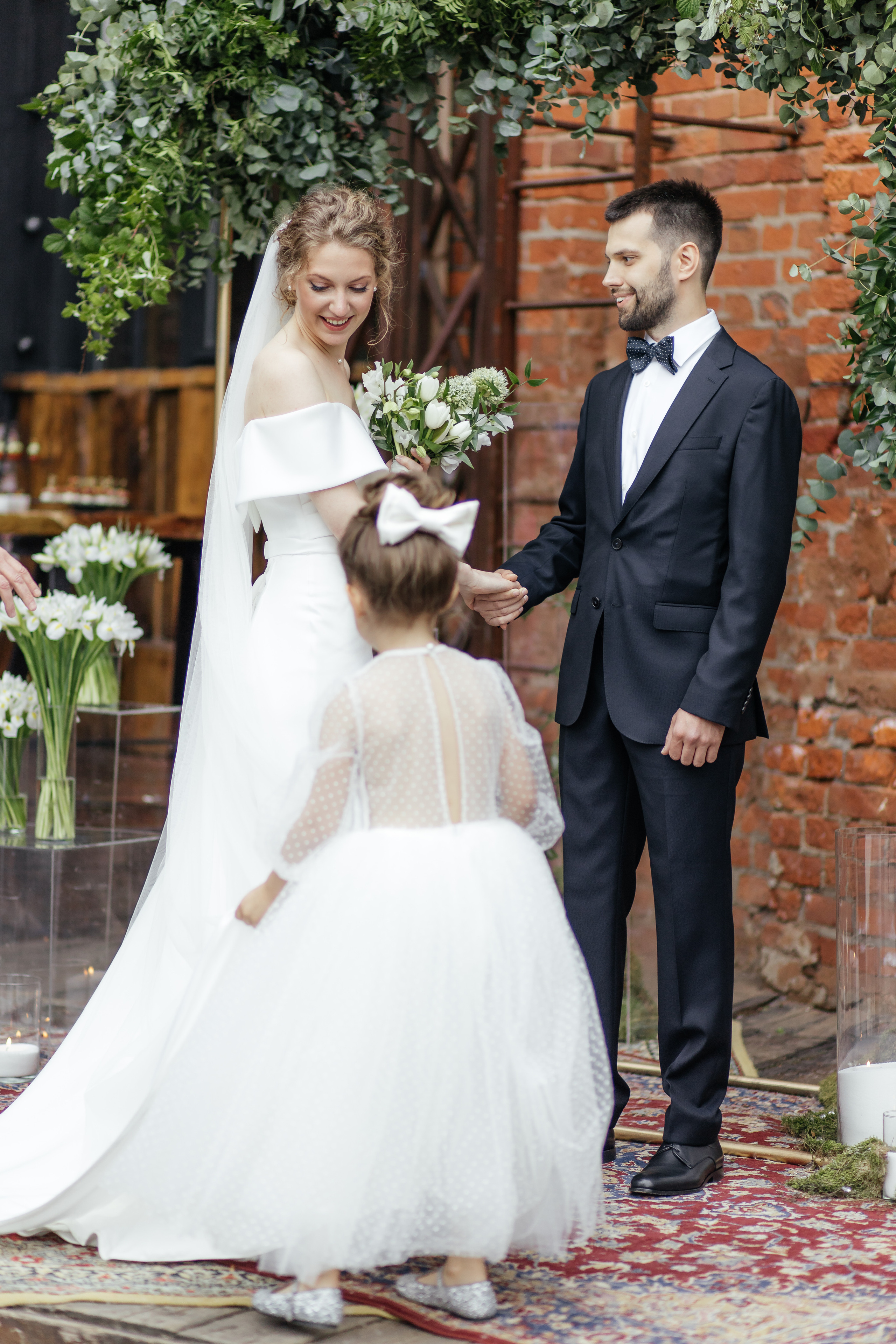 «LOFT HALL». Свадебный и семейный фотограф