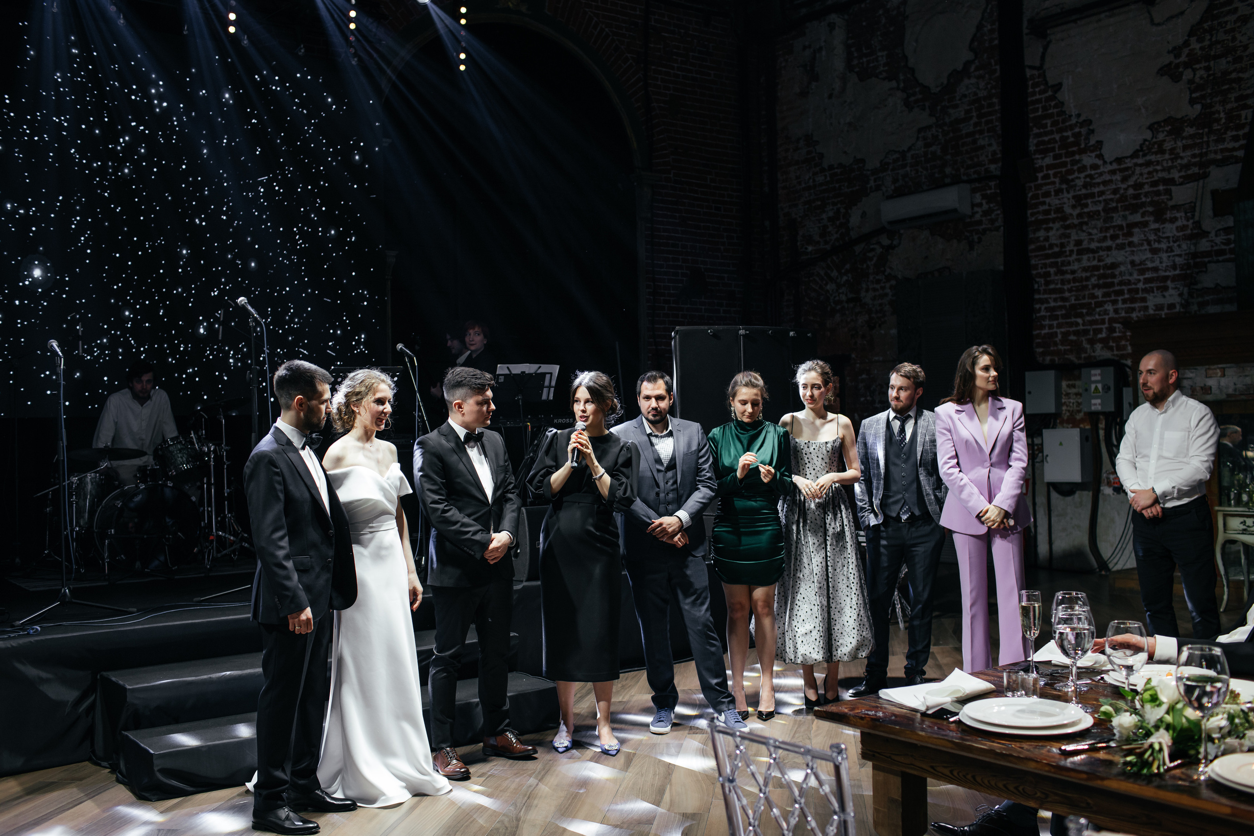 «LOFT HALL». Свадебный и семейный фотограф