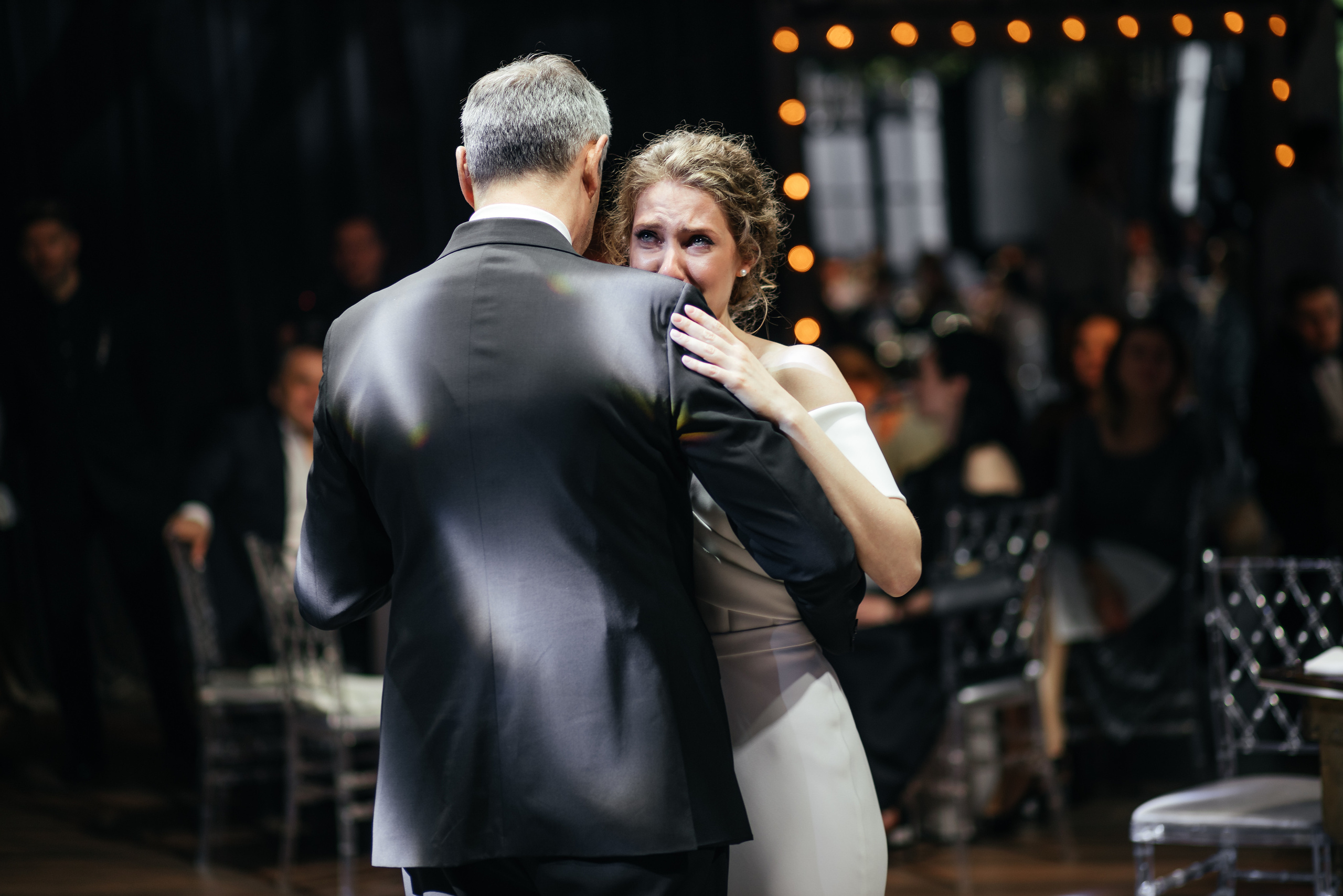 «LOFT HALL». Свадебный и семейный фотограф