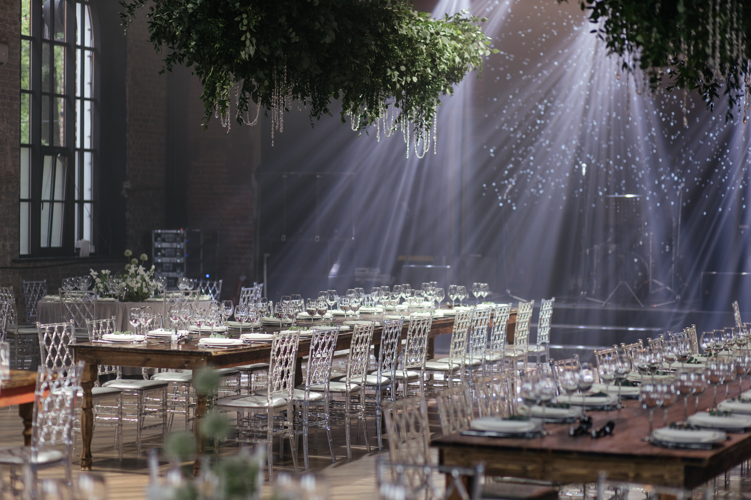 «LOFT HALL». Свадебный и семейный фотограф