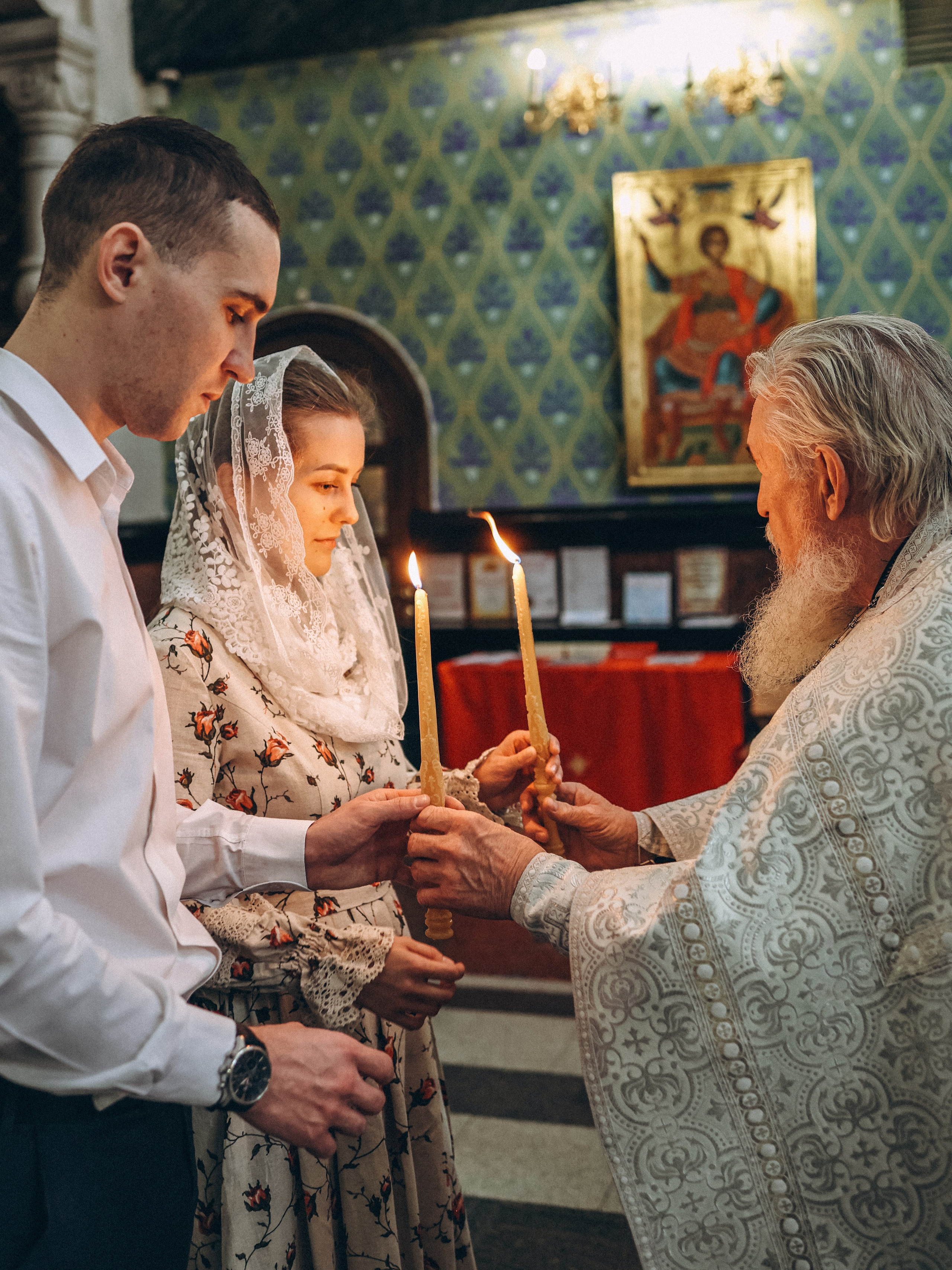 Венчание в Храме на Крови. Семейный и детский фотограф в  г. Екатеринбурге Холодова Юлия