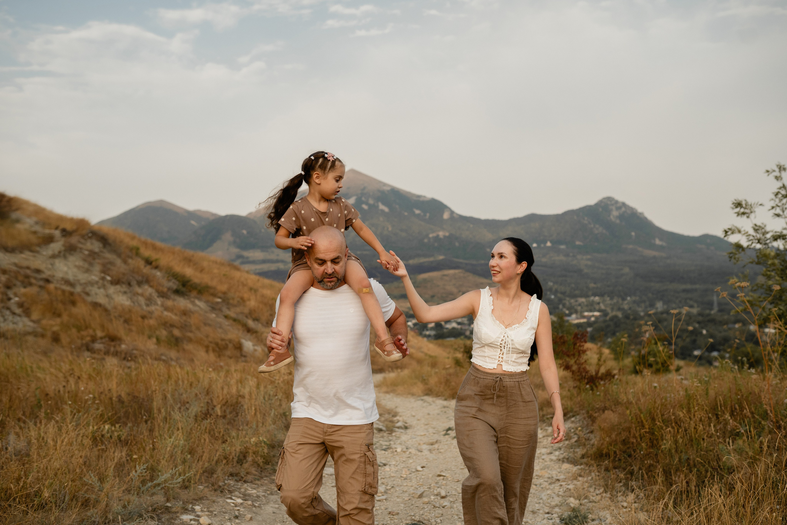Прогулка в начале сентября. Портретный и семейный фотограф в Пятигорске Кутырева Ксения