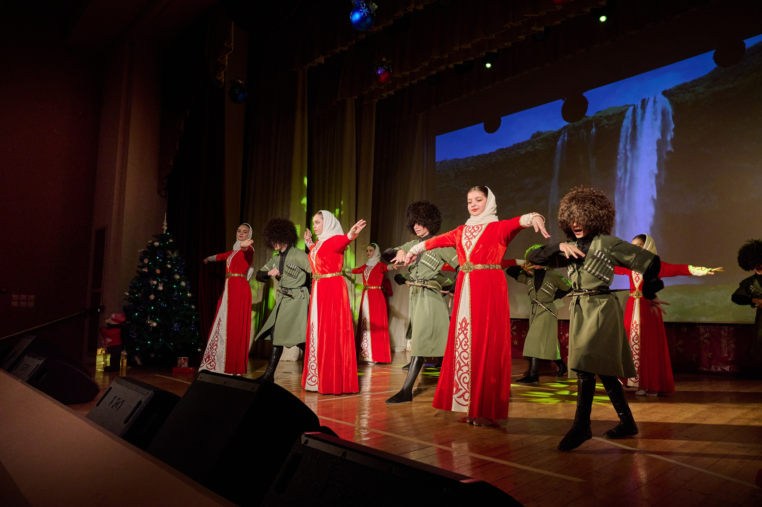 Новогодний концерт. Жизнь курорта Кабардинка в фотографиях